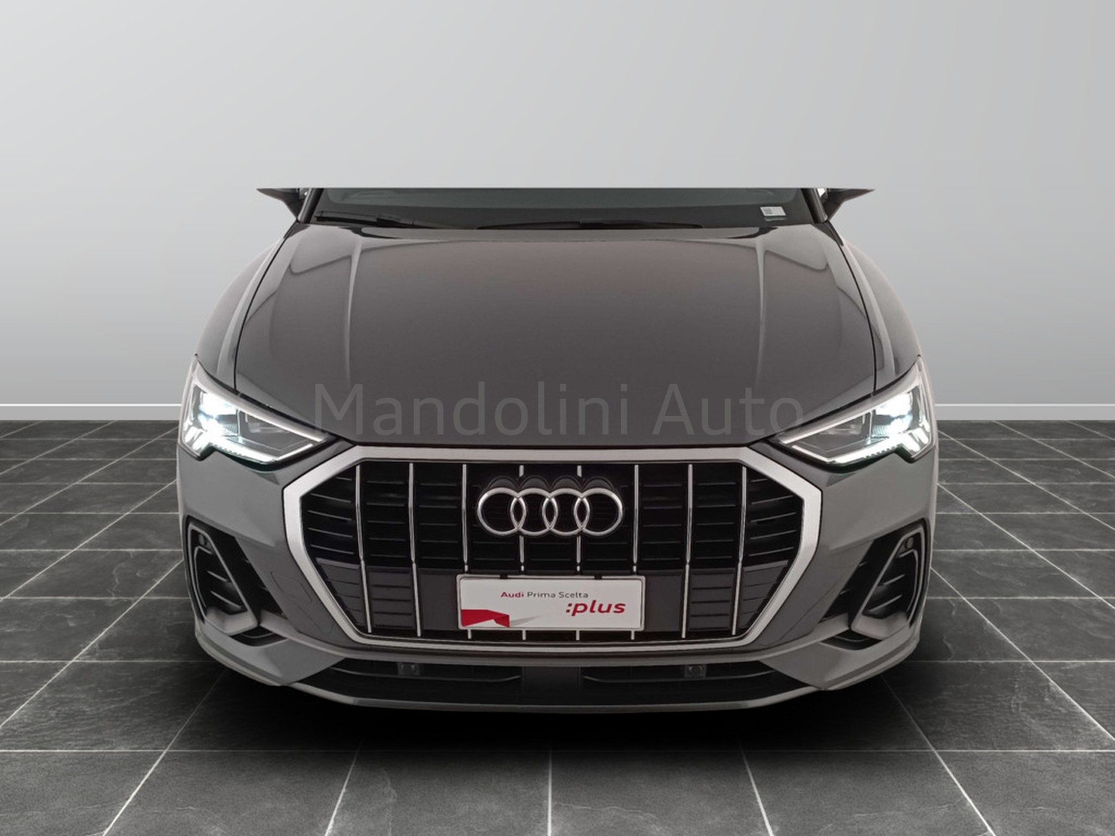 39 - Audi Q3 35 2.0 tdi s line edition s tronic