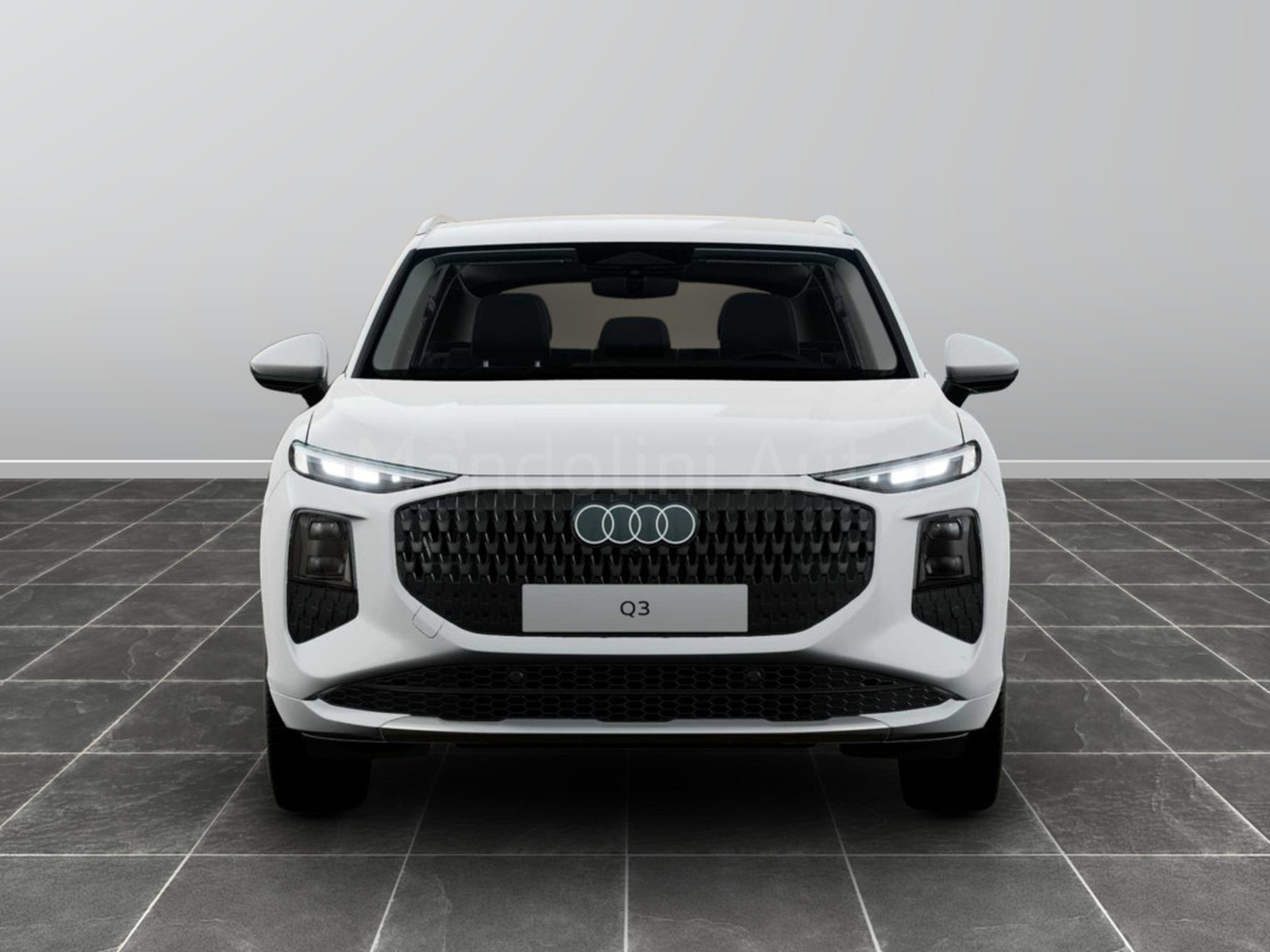 4 - Audi Q3 1.5 e-hybrid 272cv business s tronic