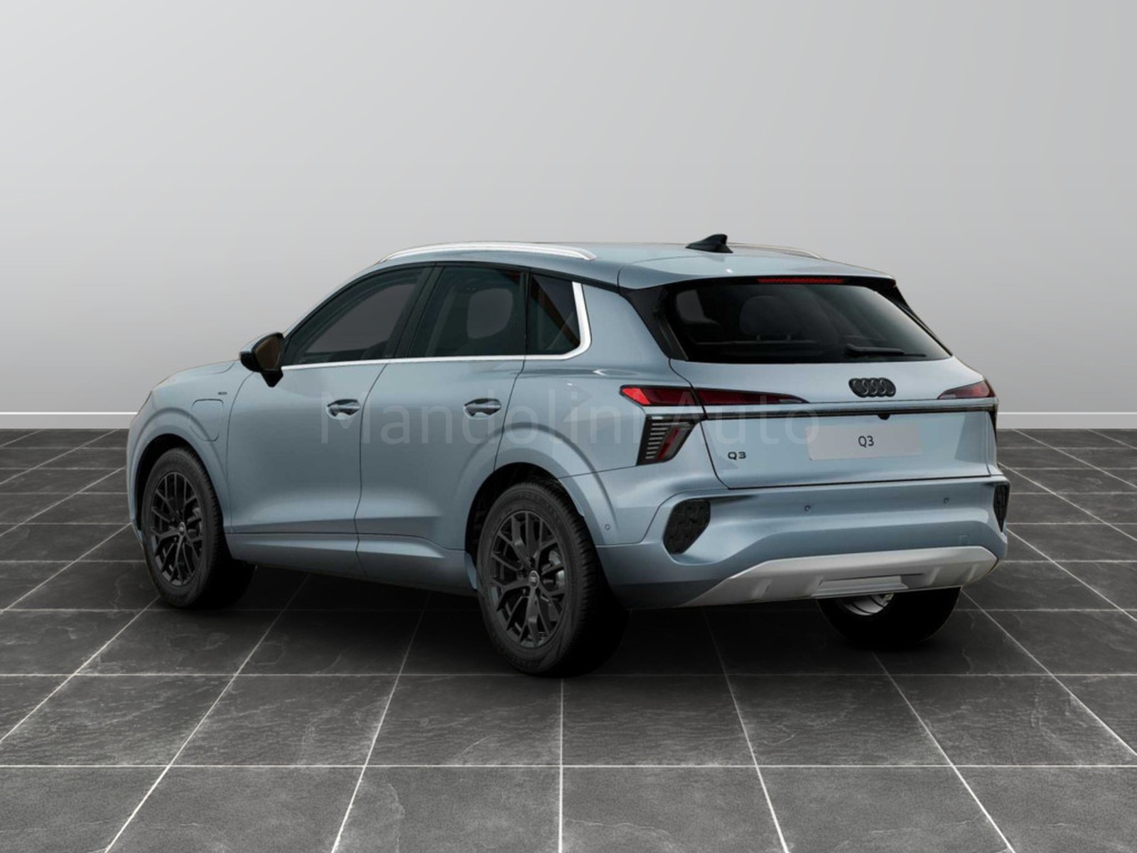 2 - Audi Q3 1.5 e-hybrid 272cv business advanced s tronic