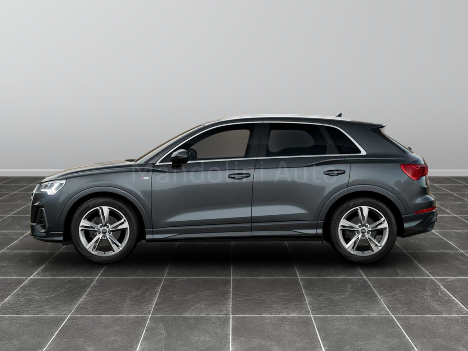 3 - Audi Q3 35 2.0 tdi s line edition s tronic