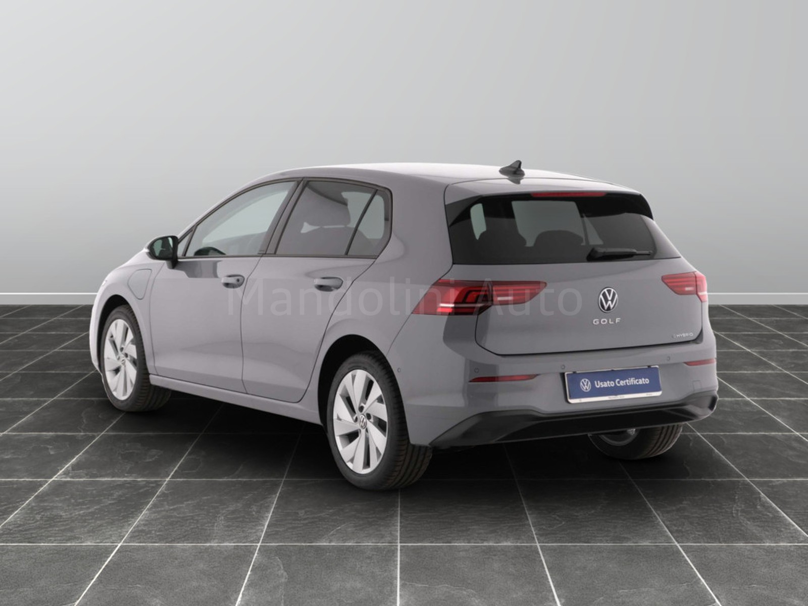 2 - Volkswagen Golf 1.5 tsi ehybrid 204cv edition plus dsg