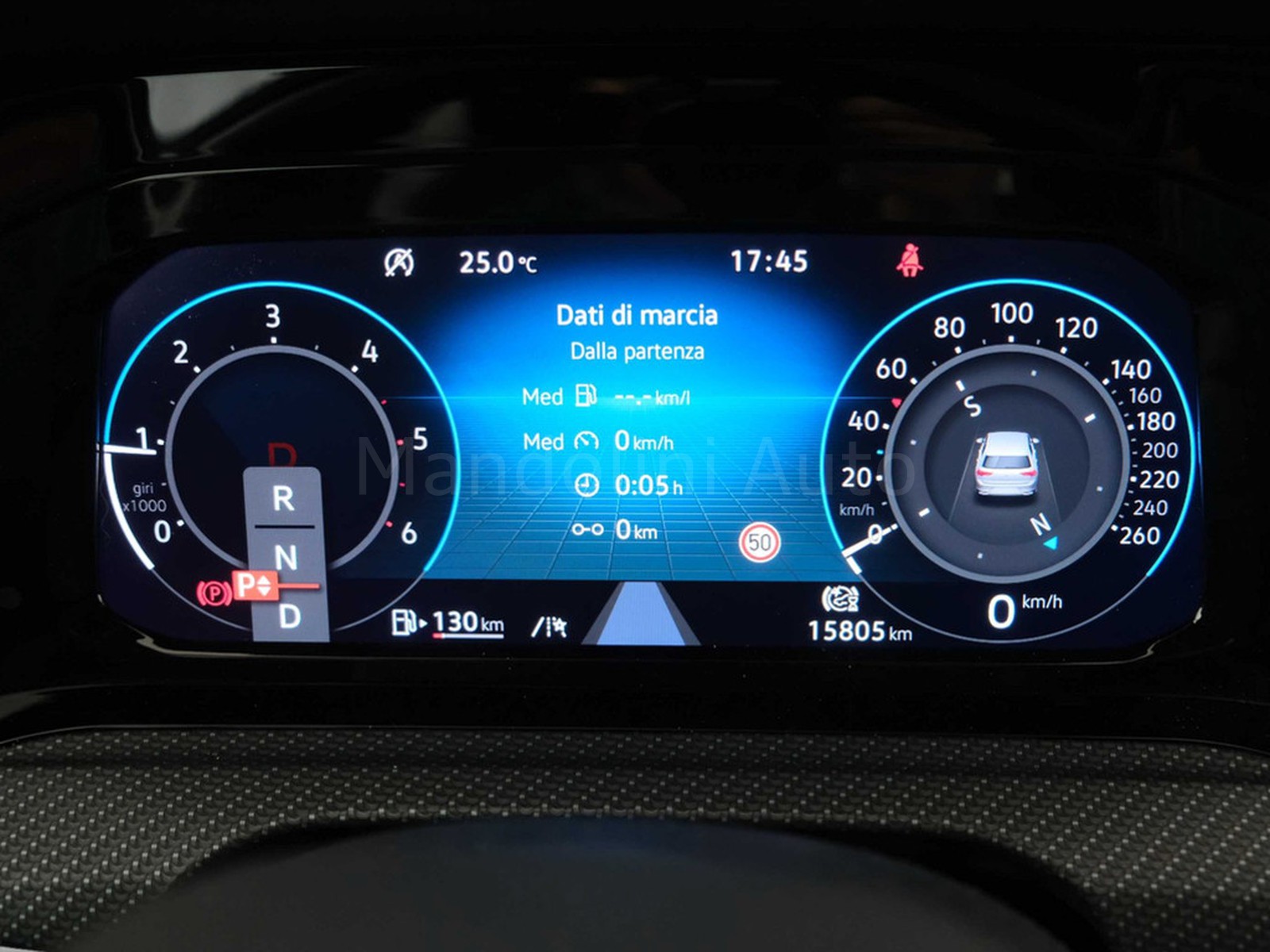 17 - Volkswagen Golf 2.0 tdi scr 150cv r-line dsg