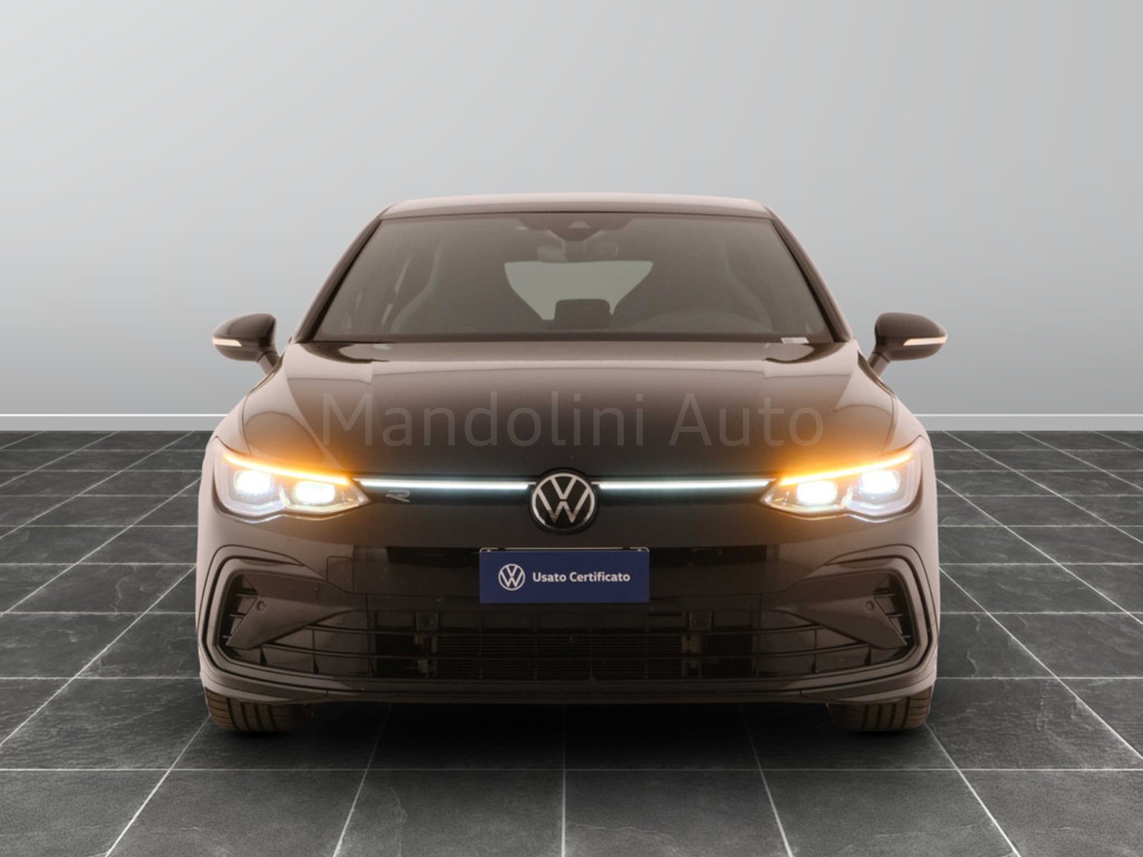 45 - Volkswagen Golf 2.0 tdi scr 150cv r-line dsg