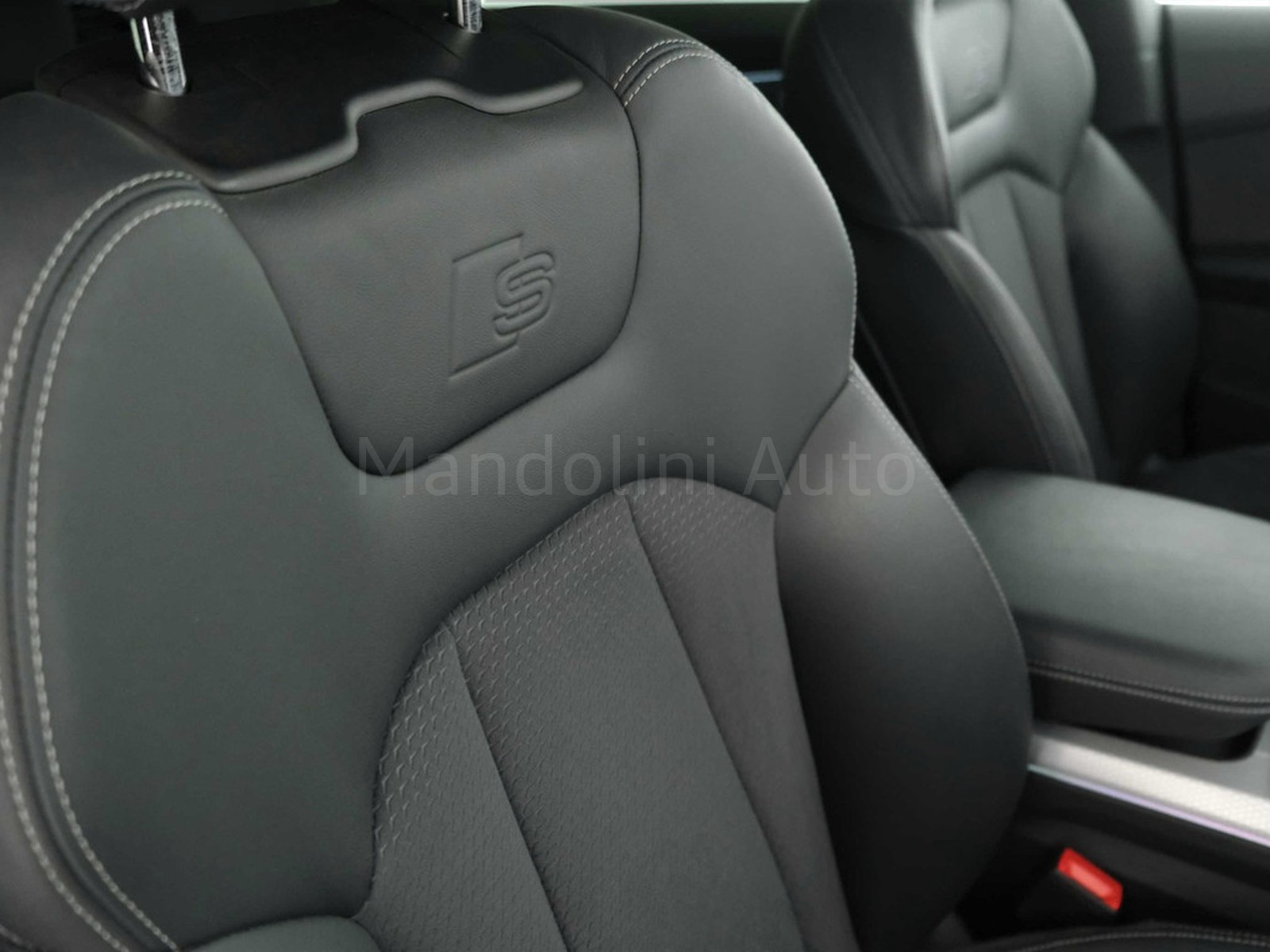 32 - Audi Q8 3.0 v6 tdi mhev 286cv s line edition quattro