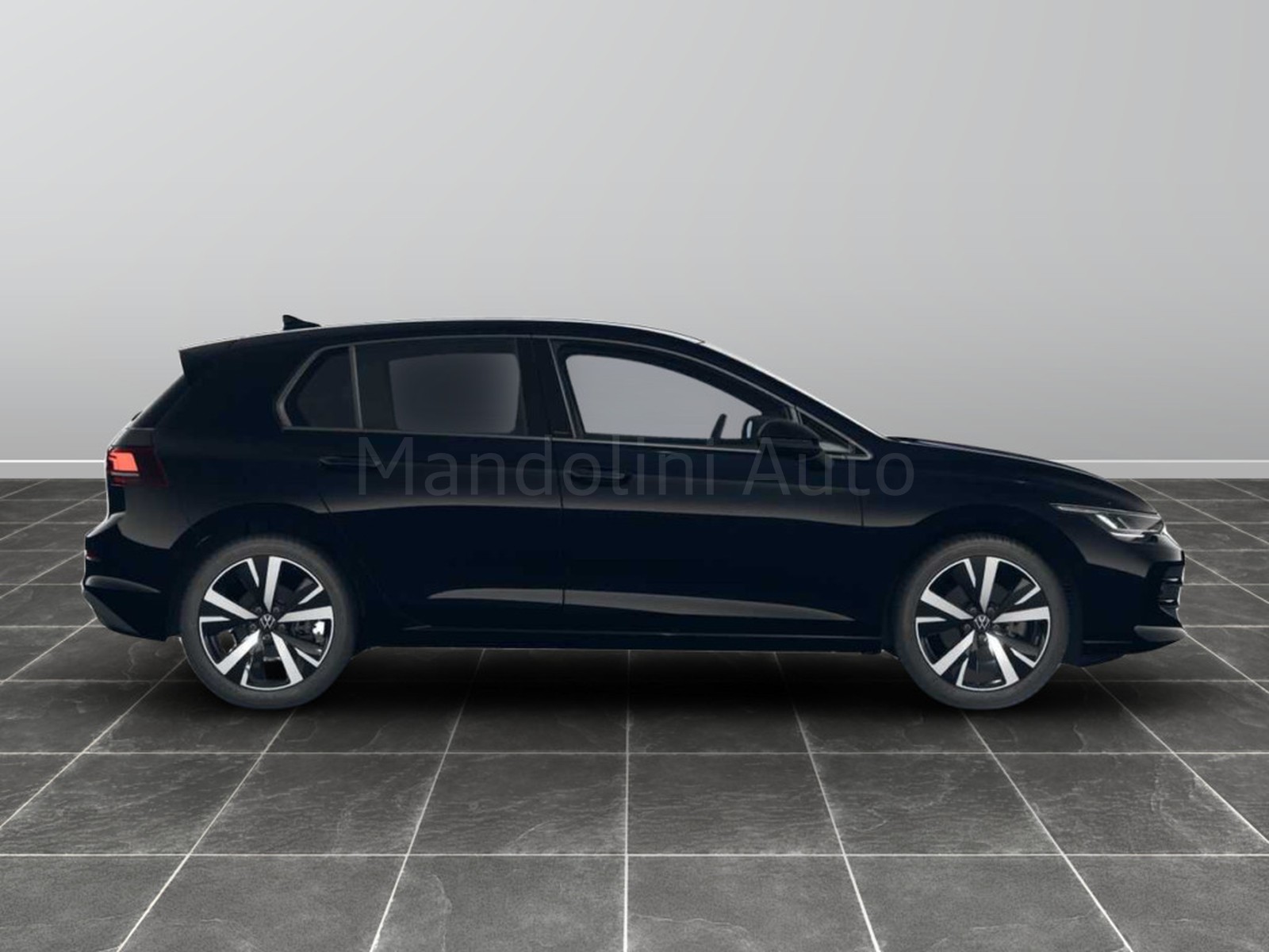 6 - Volkswagen Golf 1.5 tsi ehybrid 204cv edition plus dsg