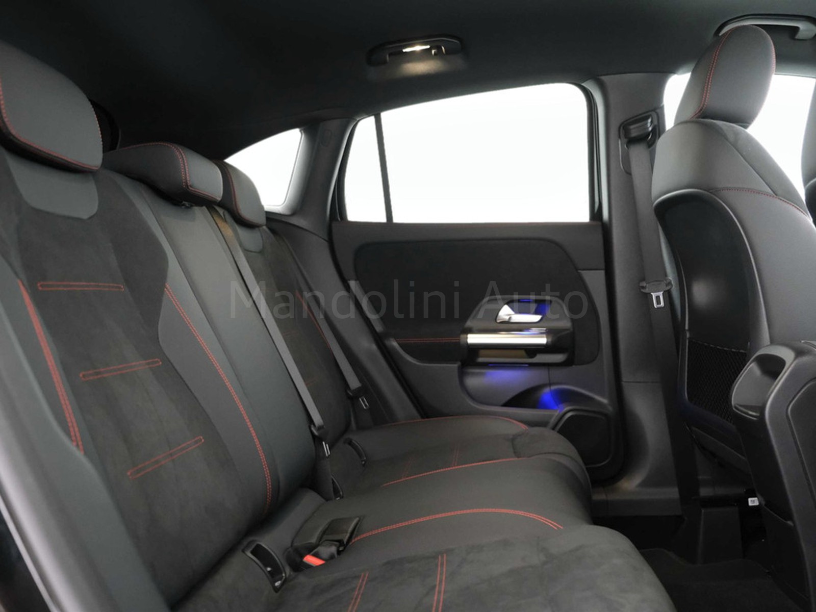 9 - Mercedes GLA 200 d amg line advanced plus 4matic 8g-dct