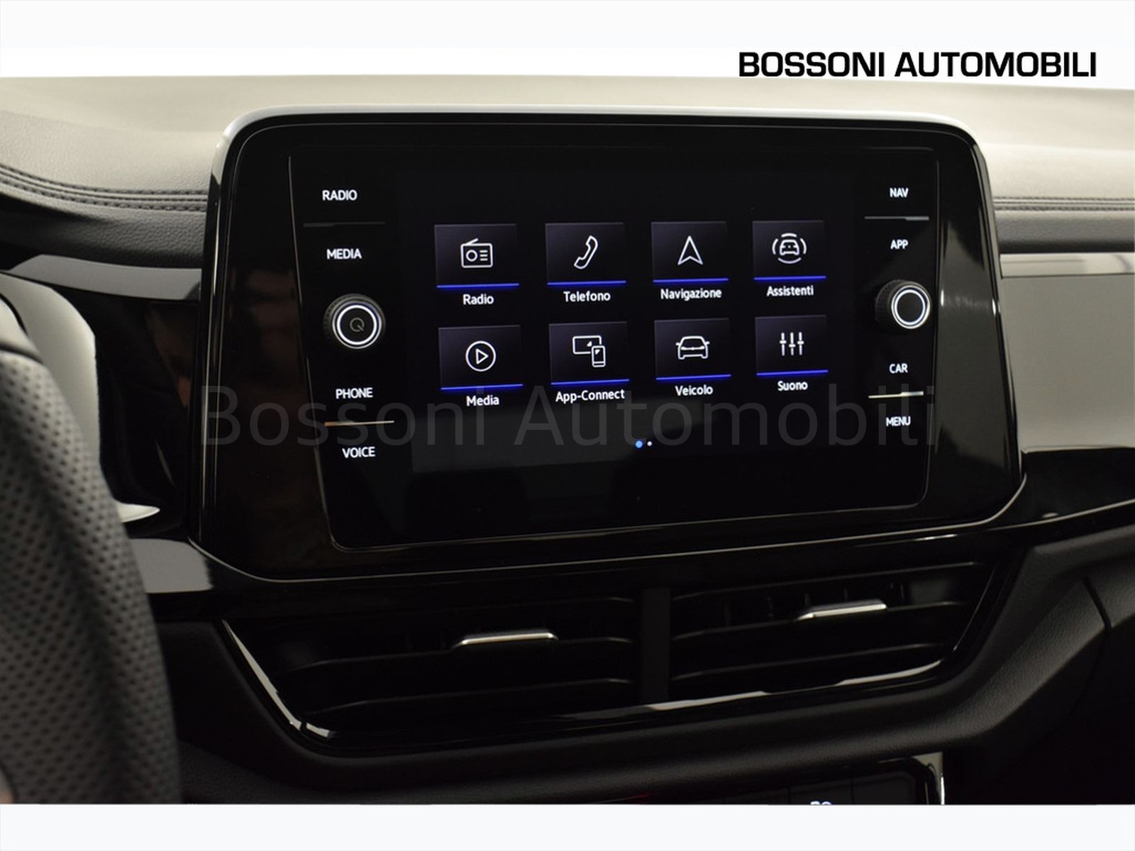 22 - Volkswagen T-Roc 1.0 tsi 115cv r-line plus
