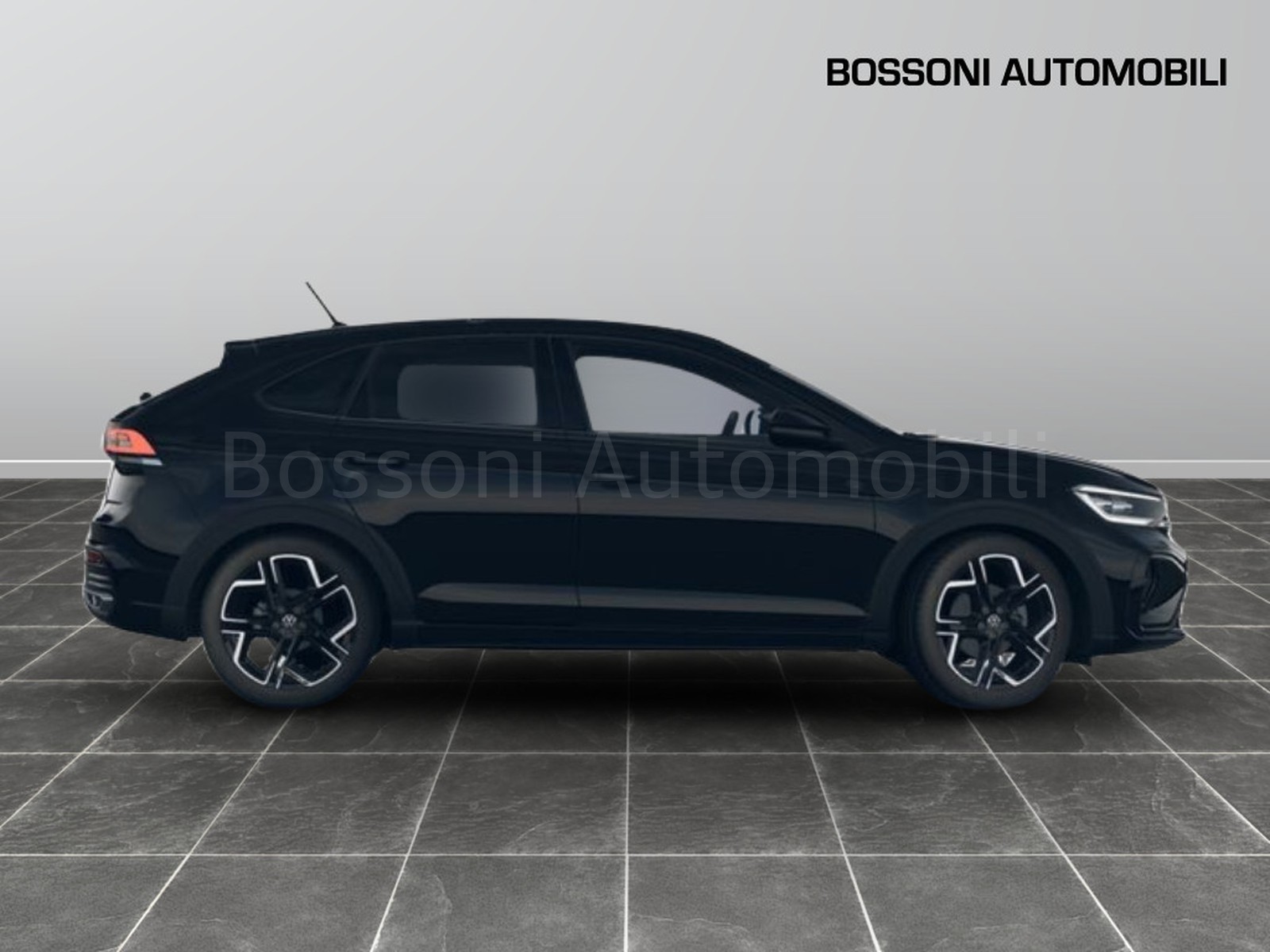 3 - Volkswagen Taigo 1.5 tsi act 150cv r-line plus dsg