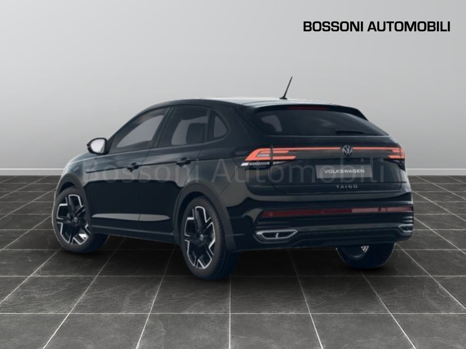 4 - Volkswagen Taigo 1.5 tsi act 150cv r-line plus dsg