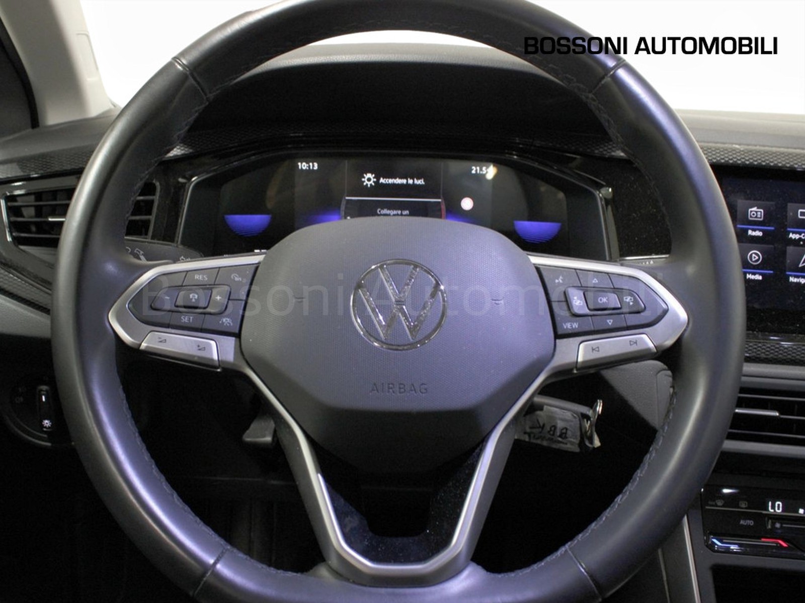 15 - Volkswagen Taigo 1.0 tsi 110cv life