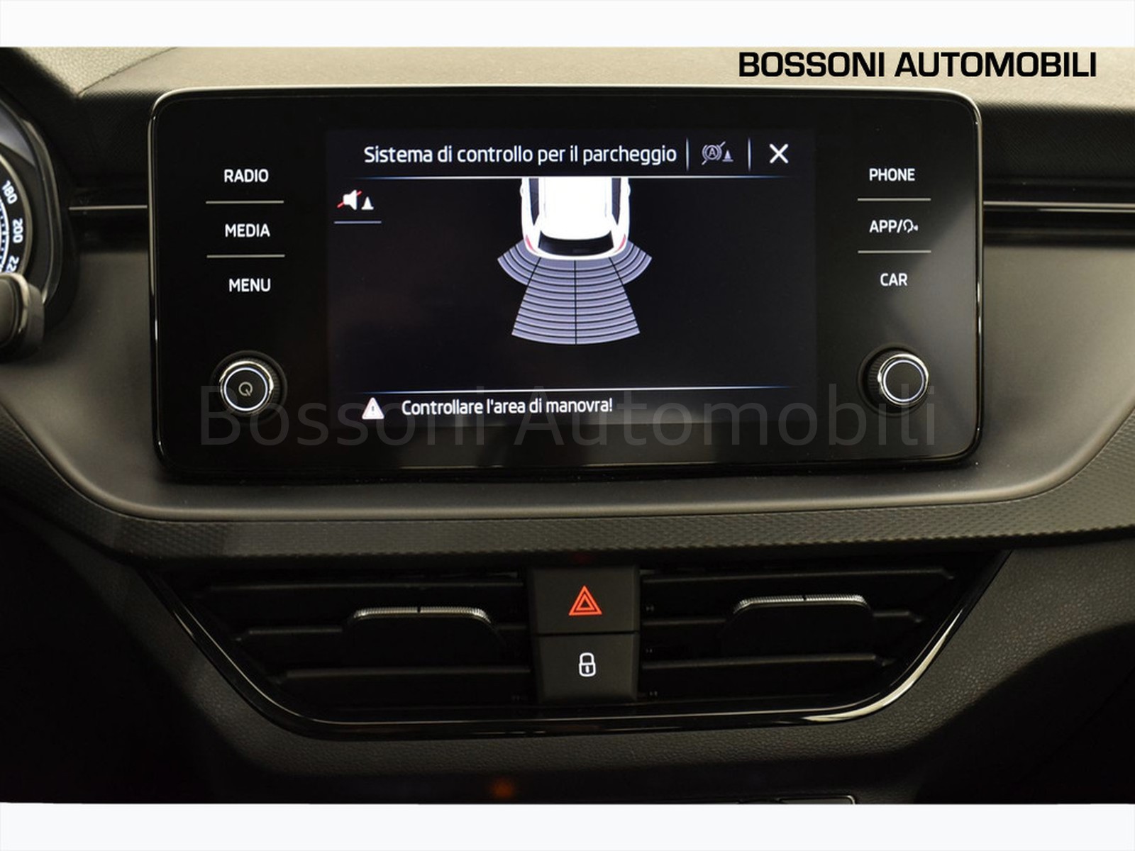 24 - Skoda Kamiq 1.0 tsi 95cv ambition