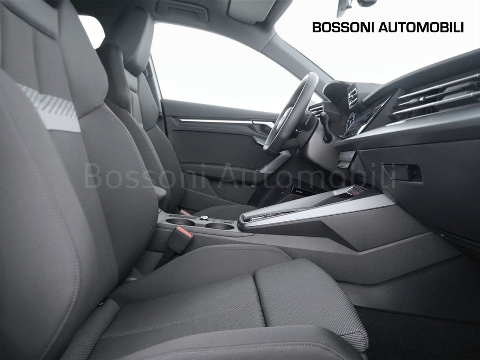 16 - Audi A3 sportback 1.5 tfsi mhev 116cv business