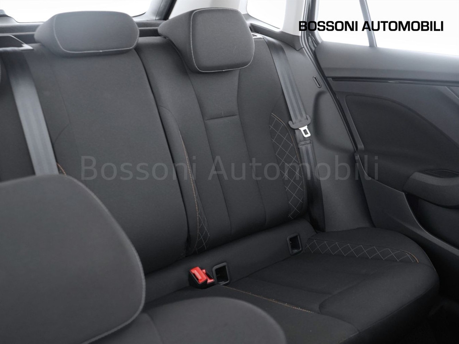 21 - Skoda Kamiq 1.0 tsi 95cv ambition