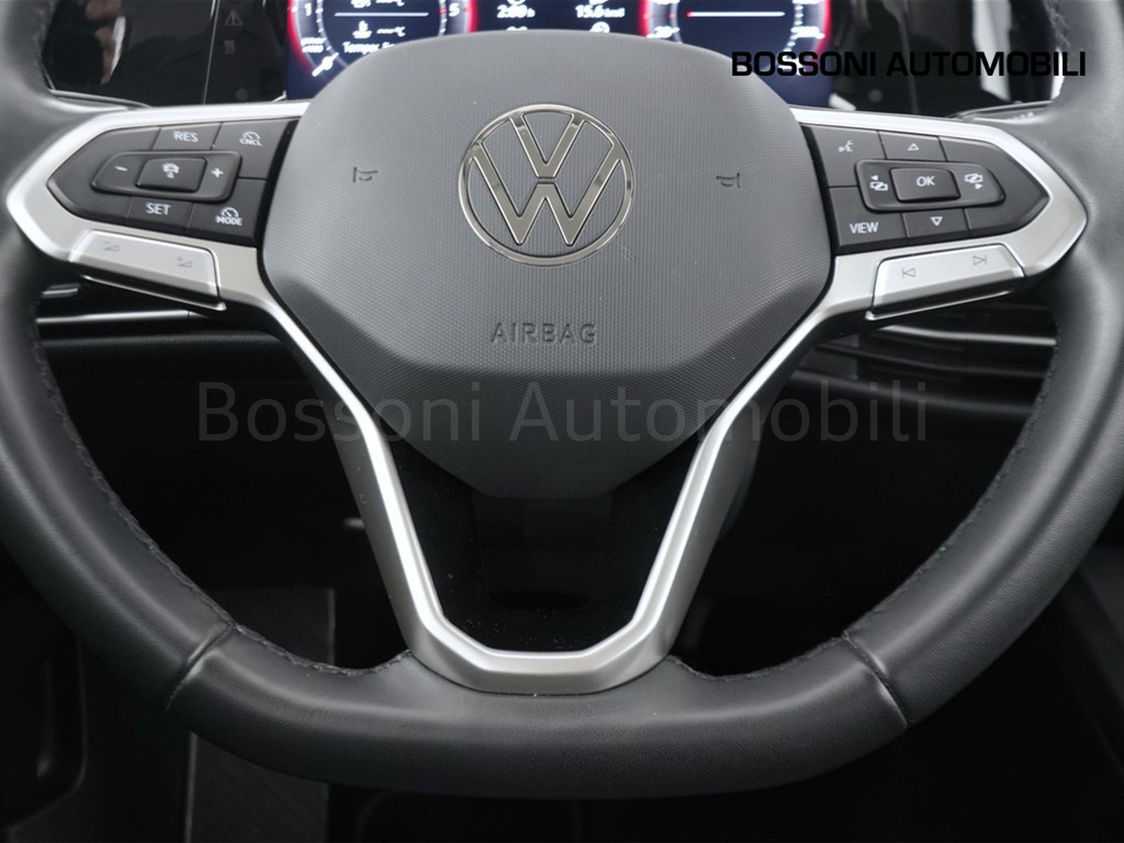 15 - Volkswagen Golf 2.0 tdi scr 115cv life