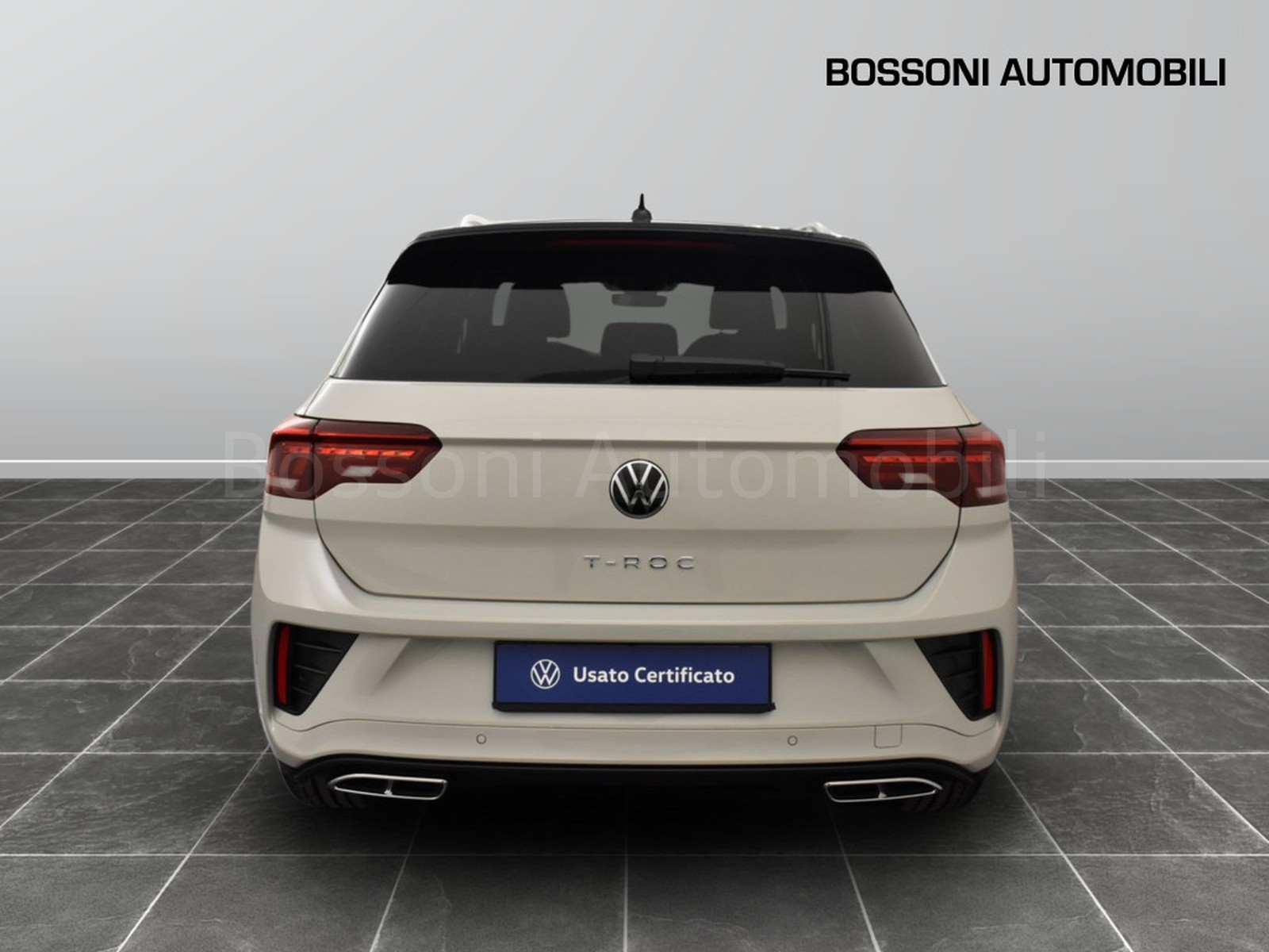 5 - Volkswagen T-Roc 1.0 tsi 115cv r line