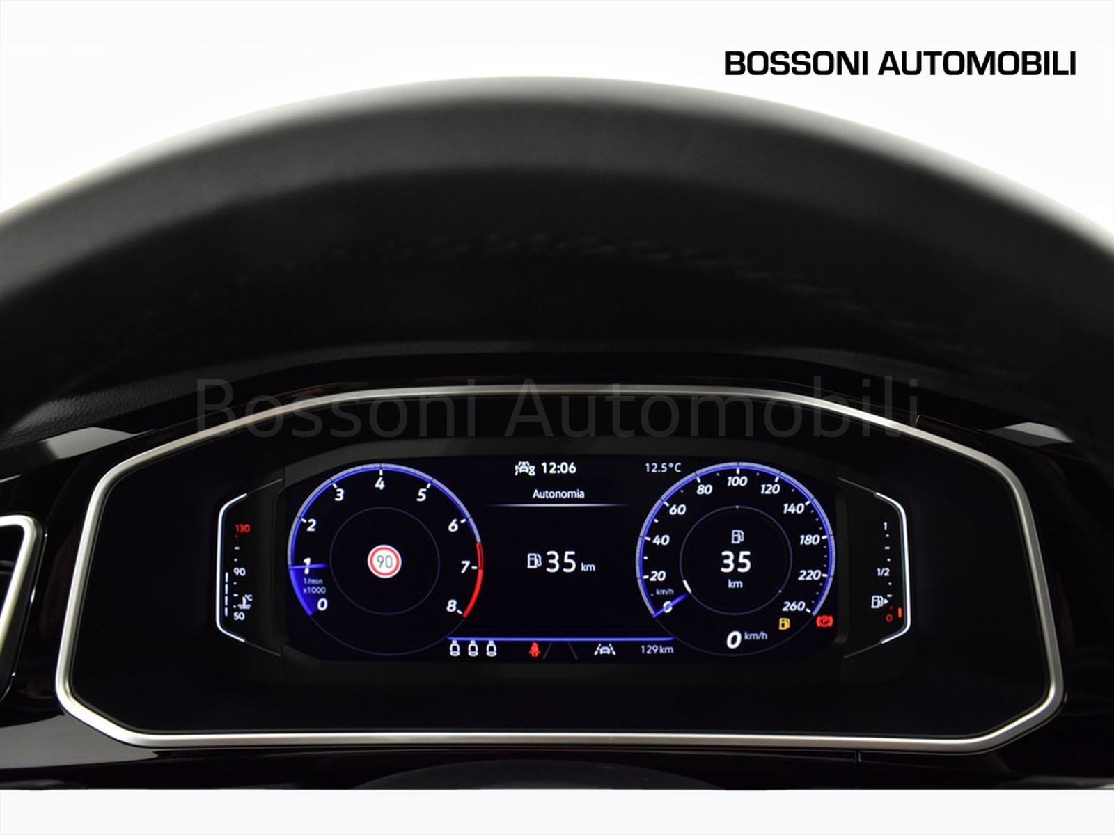 18 - Volkswagen T-Roc 1.0 tsi 115cv r line