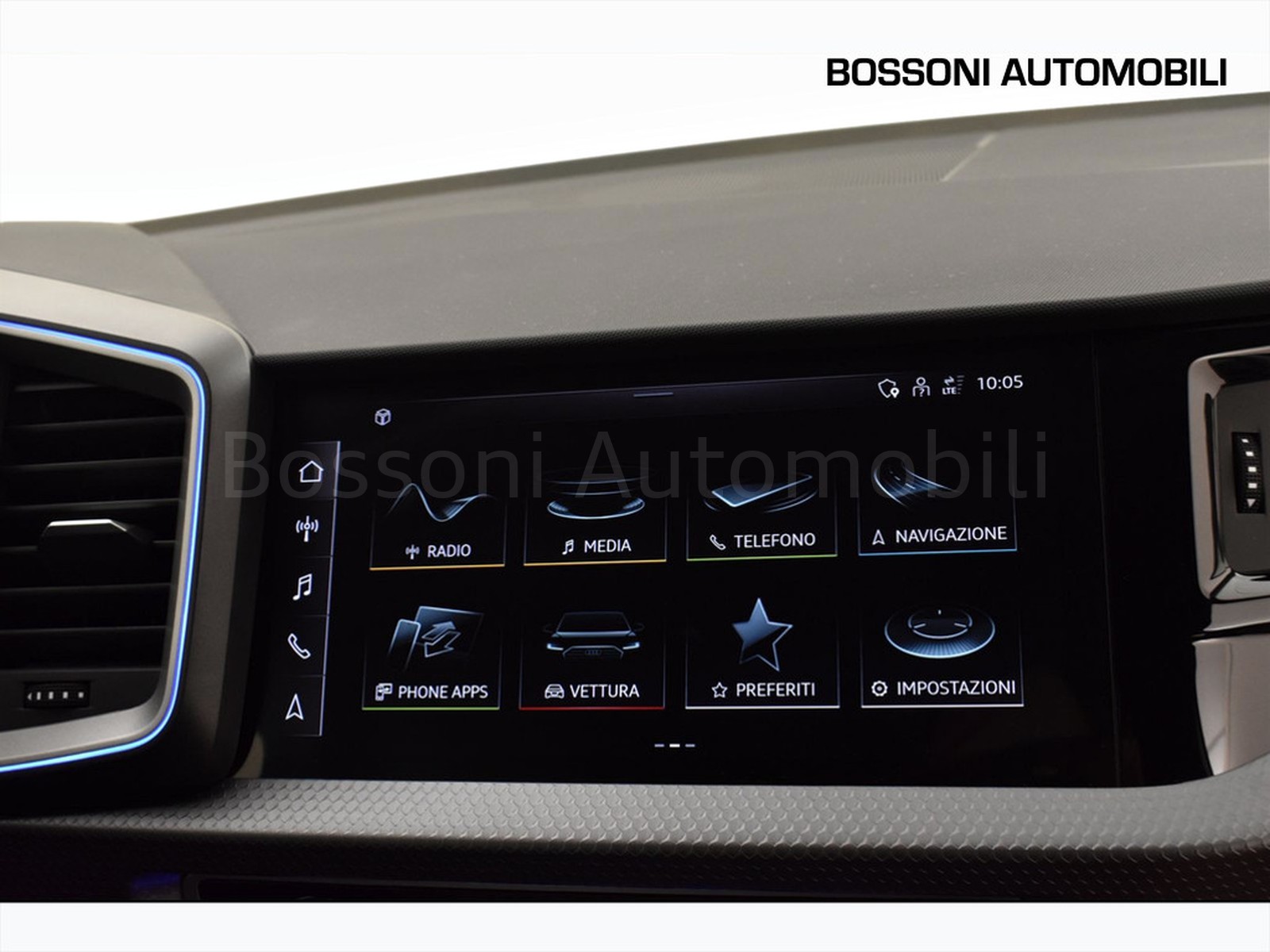 6 - Audi A1 allstreet 30 1.0 tfsi 116cv business s tronic