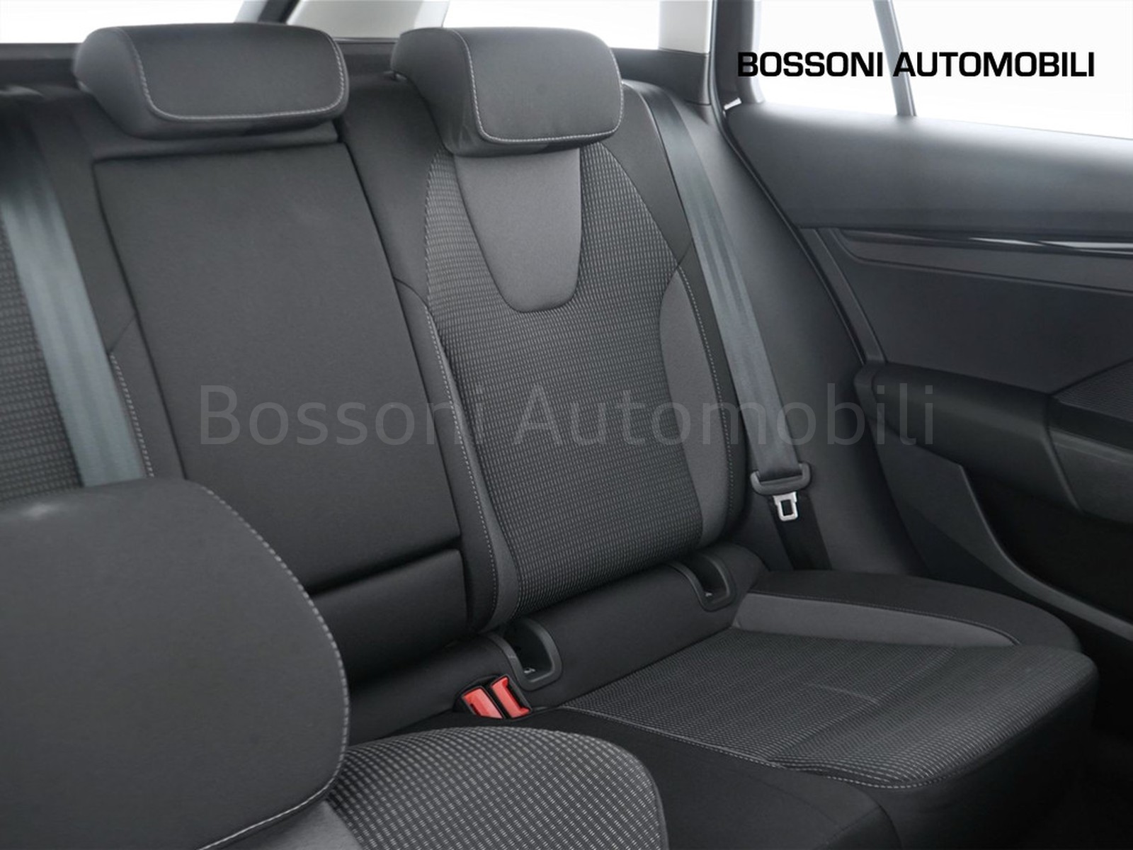 21 - Skoda Octavia wagon 2.0 tdi 150cv executive dsg