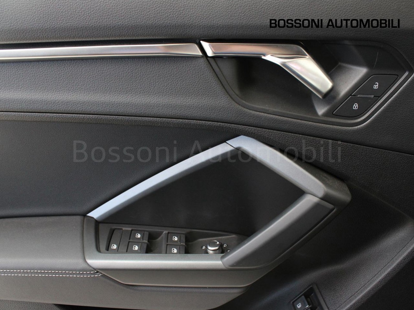 14 - Audi Q3 sportback 45 1.4 tfsi e identity black s tronic