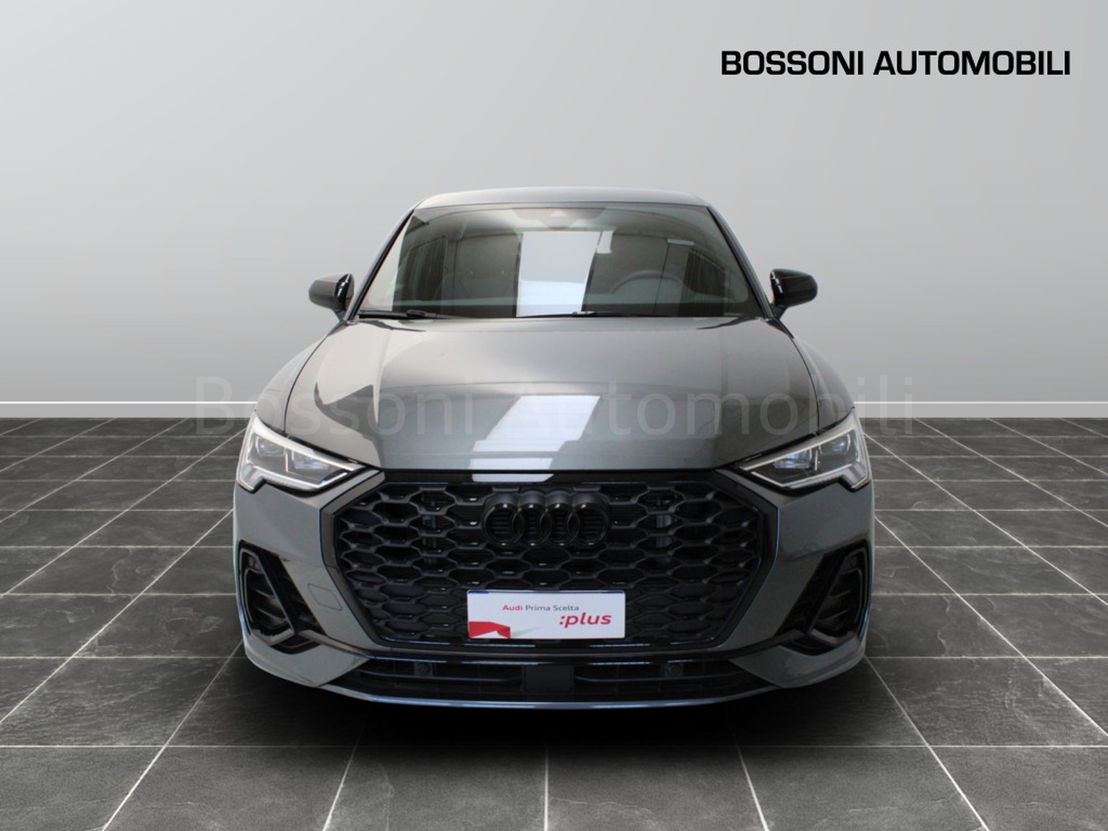 15 - Audi Q3 sportback 45 1.4 tfsi e identity black s tronic