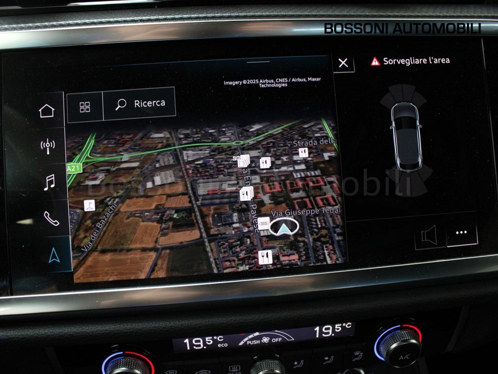 27 - Audi Q3 sportback 45 1.4 tfsi e identity black s tronic