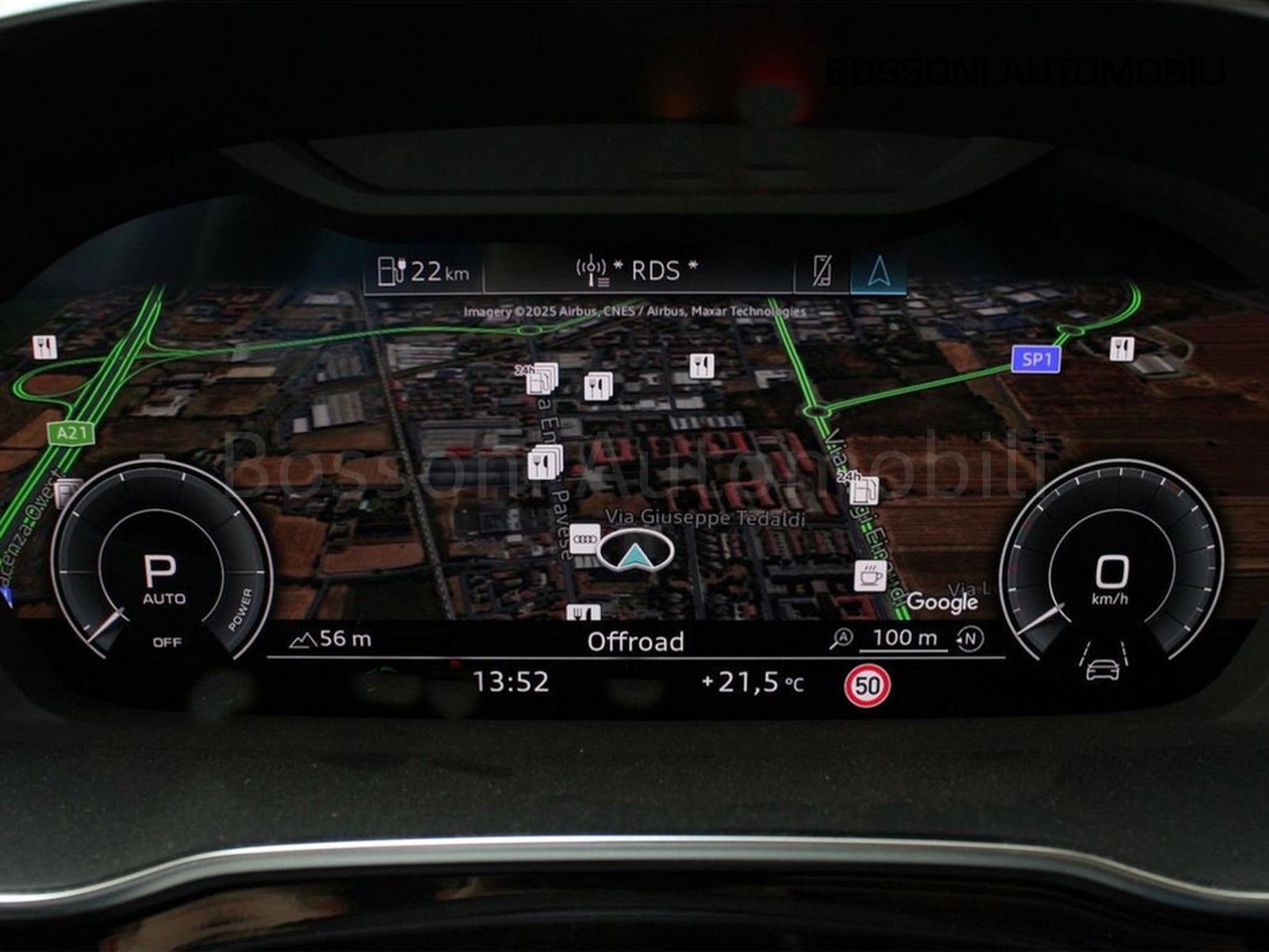 28 - Audi Q3 sportback 45 1.4 tfsi e identity black s tronic