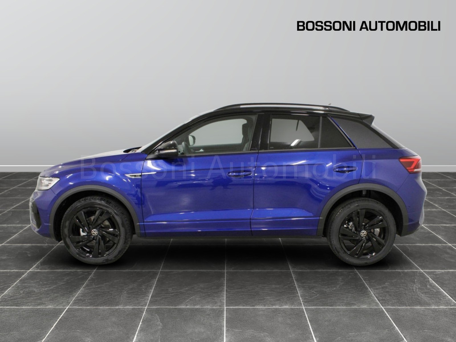 3 - Volkswagen T-Roc 1.0 tsi 115cv r-line plus