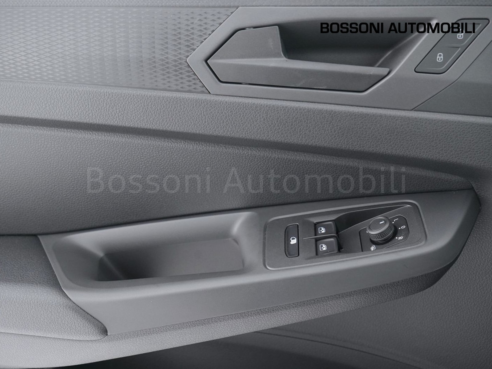 17 - Volkswagen VIC Caddy cargo 2.0 tdi 102cv business