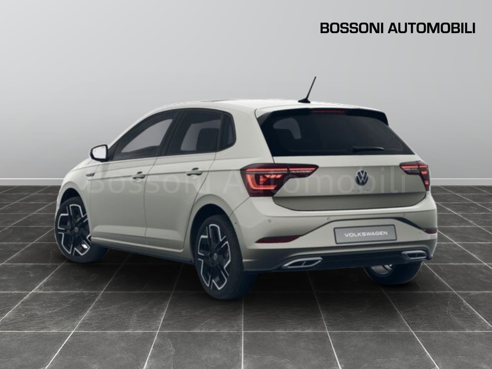 3 - Volkswagen Polo 1.0 tsi 115cv r-line plus dsg