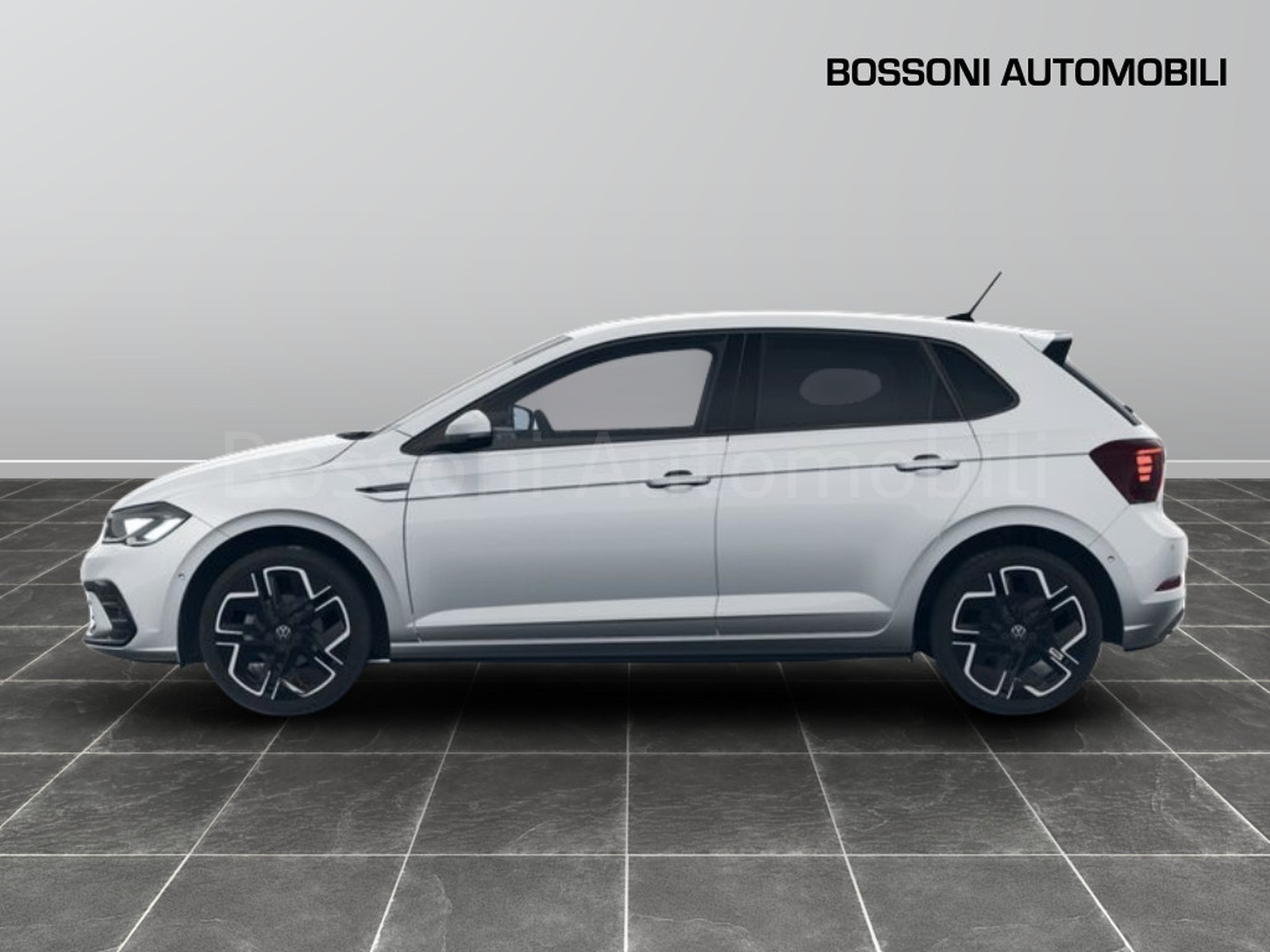 2 - Volkswagen Polo 1.0 tsi 95cv r-line plus dsg