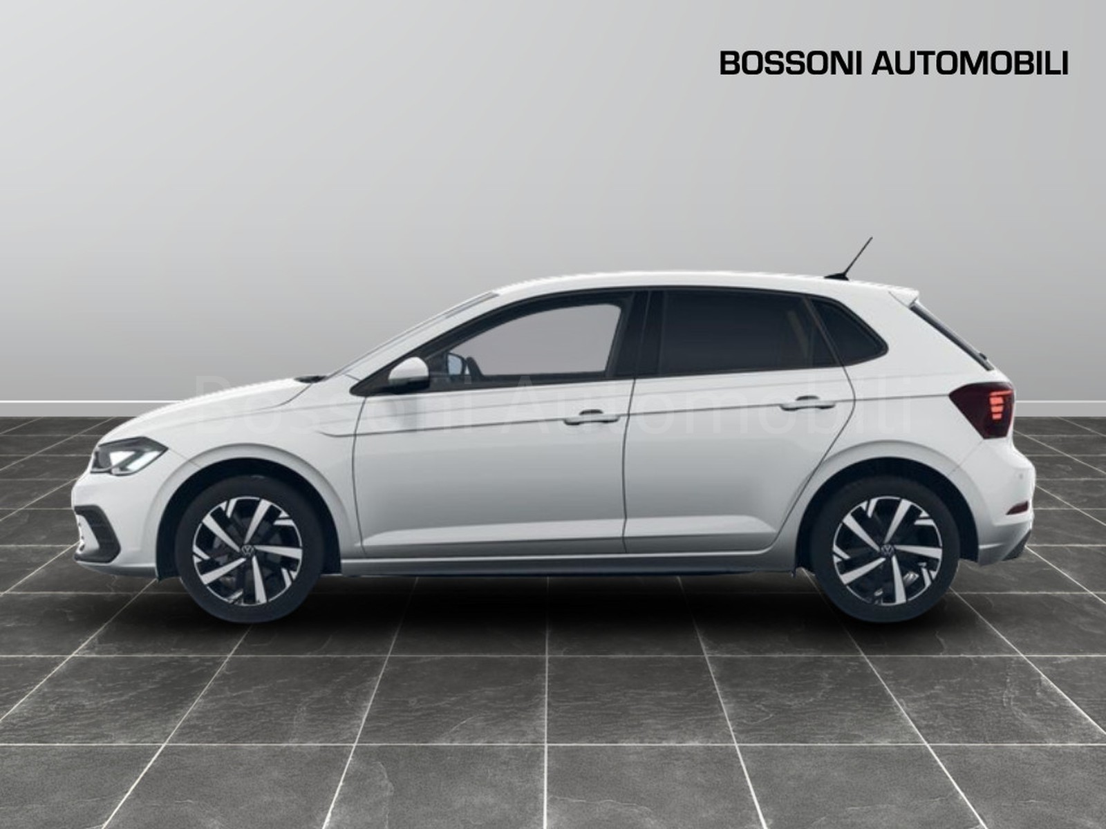 4 - Volkswagen Polo 1.0 tsi 95cv edition plus