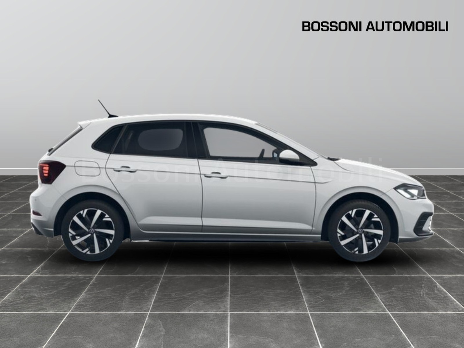 5 - Volkswagen Polo 1.0 tsi 95cv edition plus