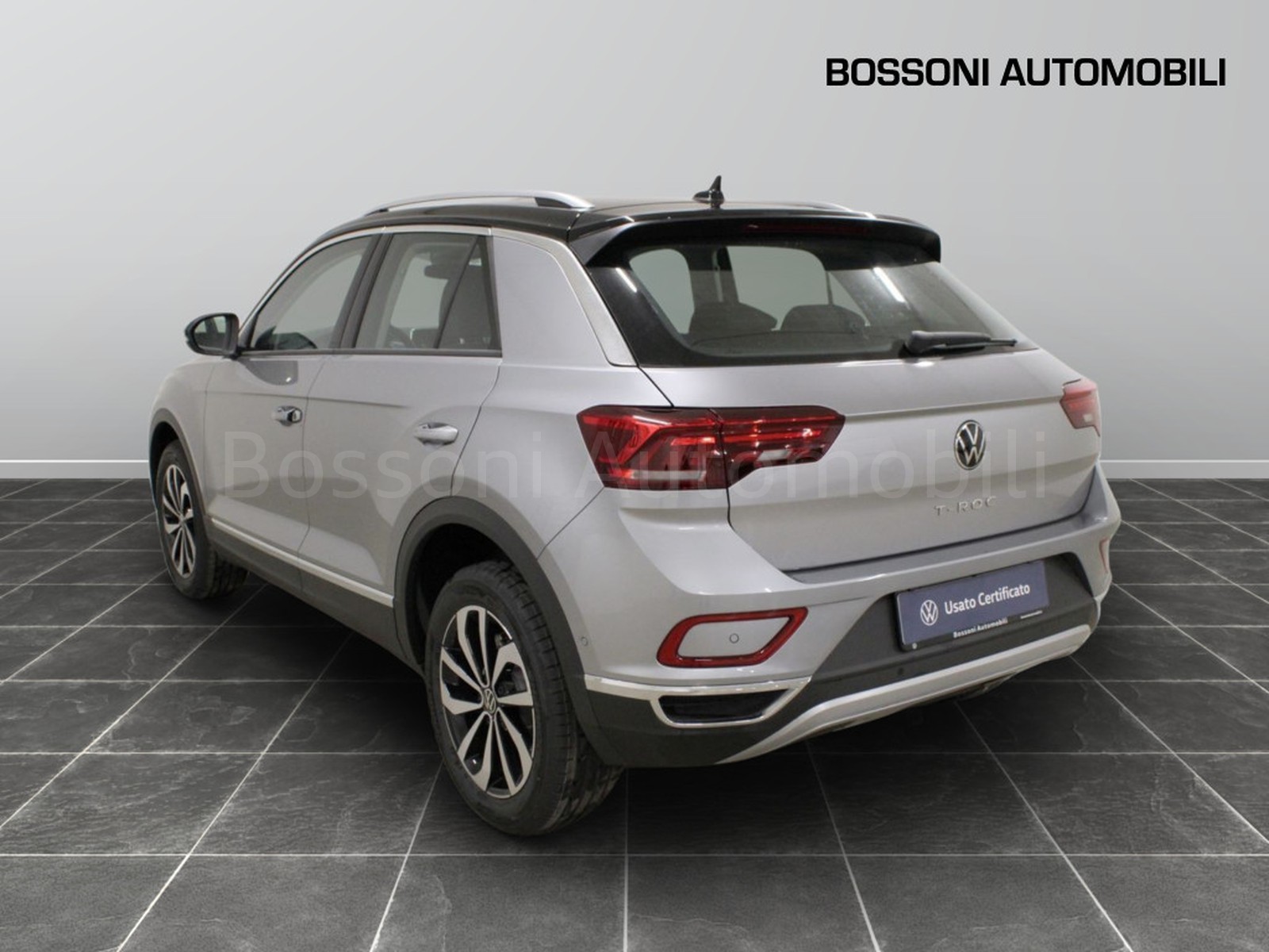 4 - Volkswagen T-Roc 1.5 tsi act style
