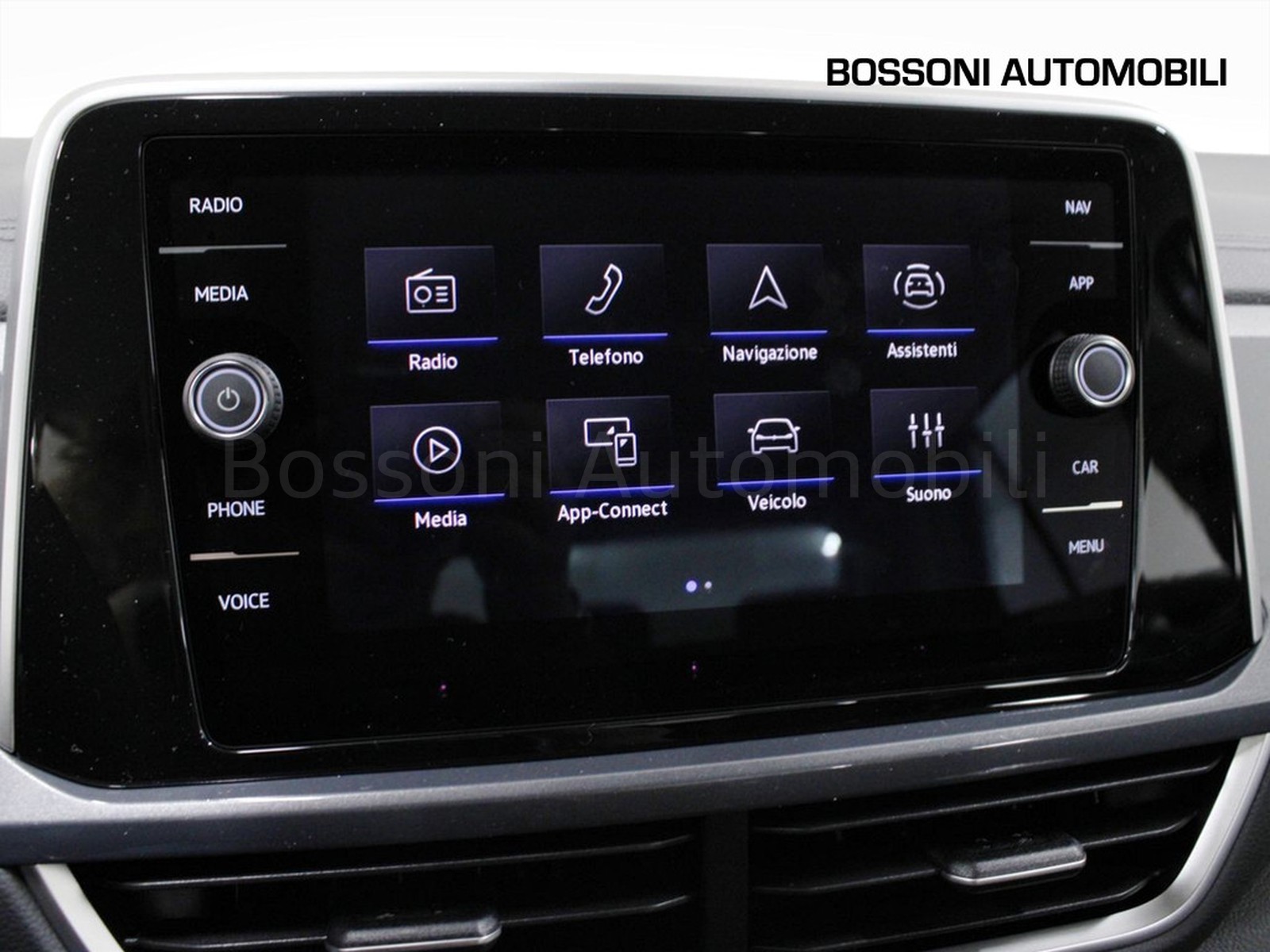 24 - Volkswagen T-Roc 1.5 tsi act style