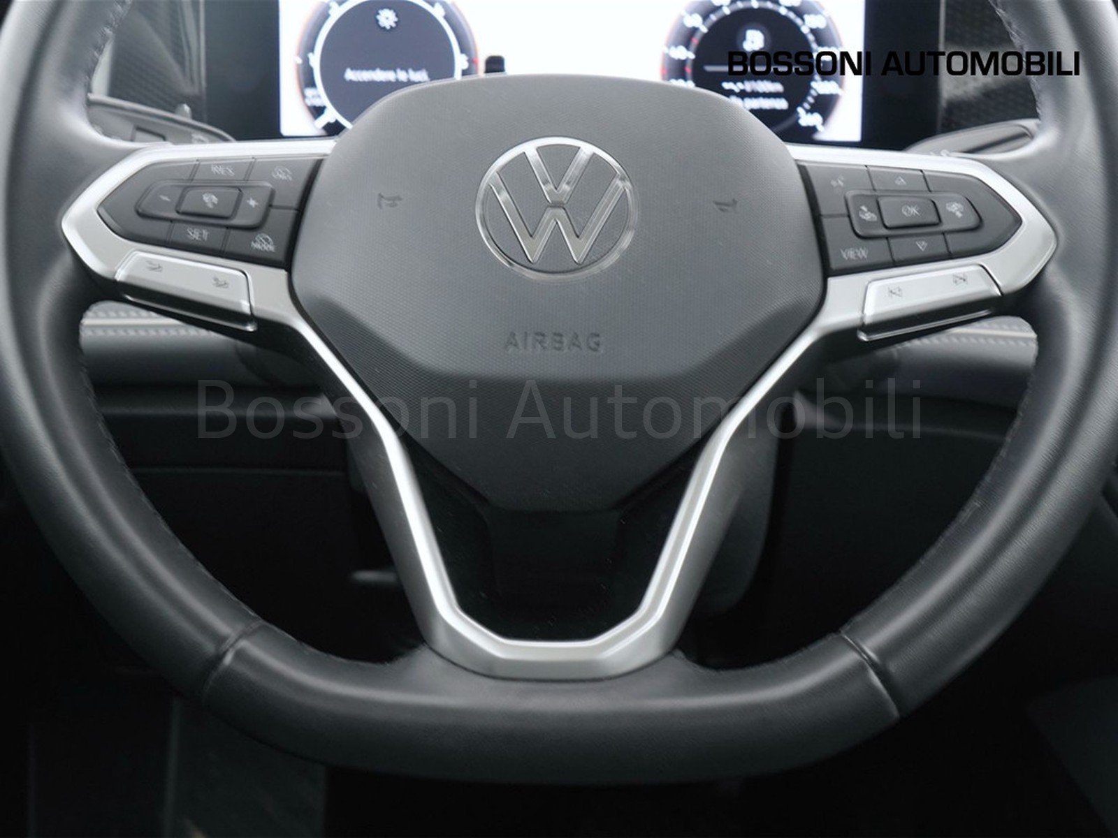 15 - Volkswagen Passat 2.0 tdi scr evo 150cv business