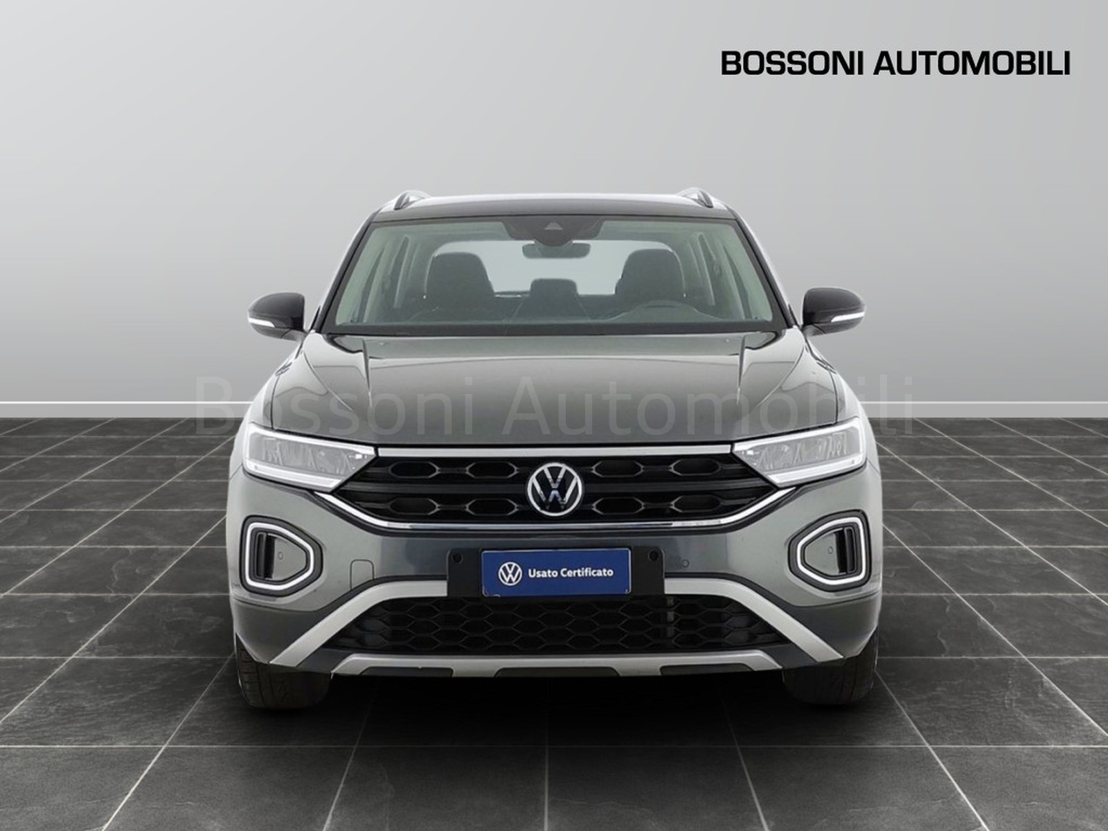 2 - Volkswagen T-Roc 2.0 tdi scr 115cv life