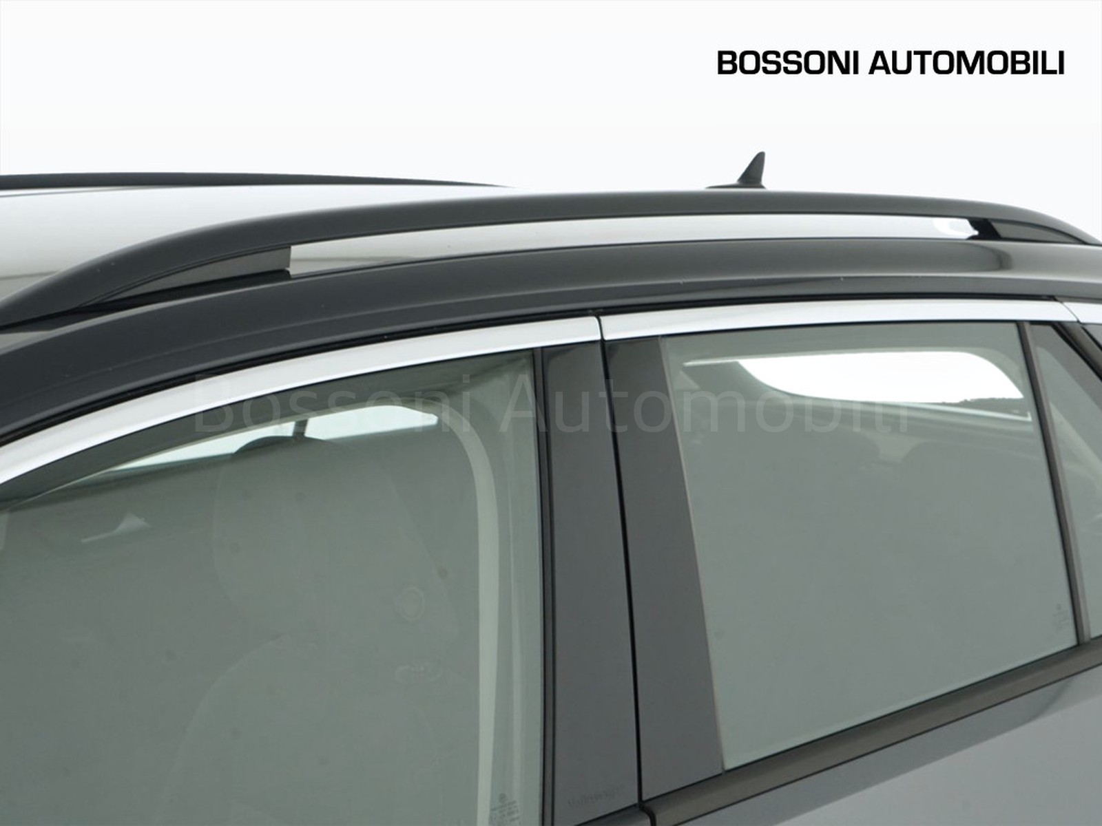 33 - Volkswagen T-Roc 2.0 tdi scr 115cv life