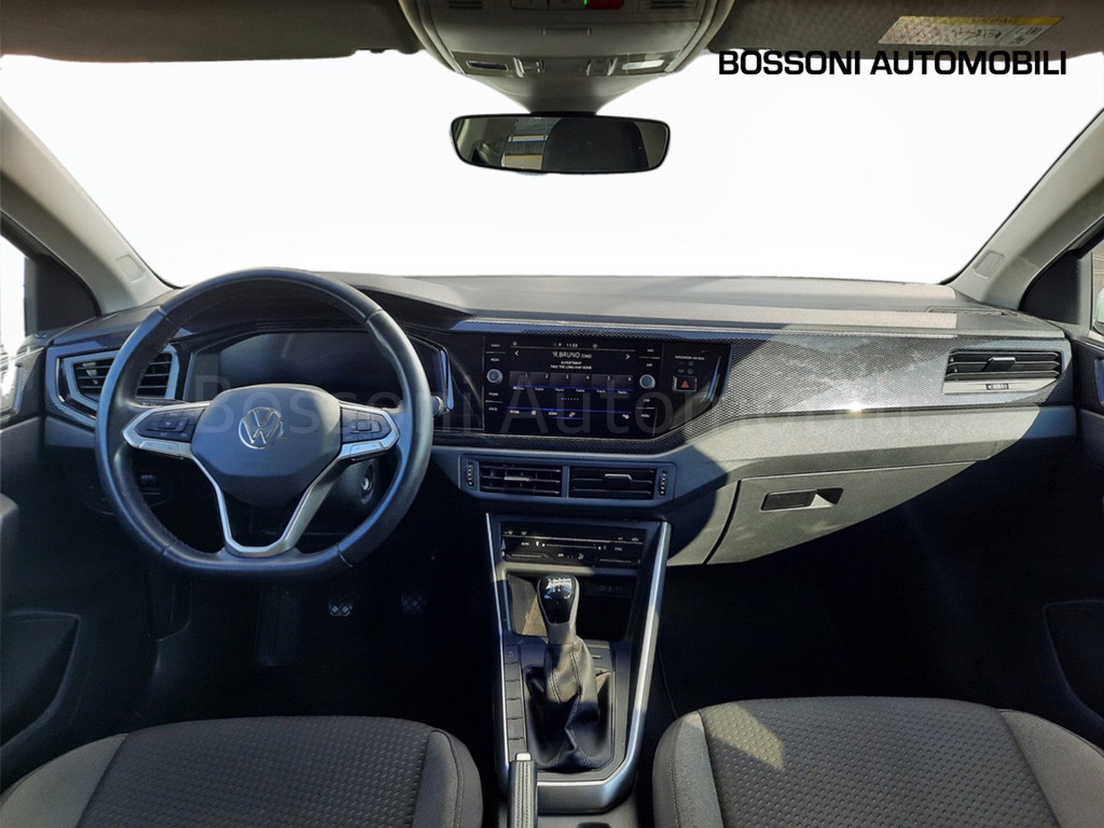 6 - Volkswagen Taigo 1.0 tsi 95cv life