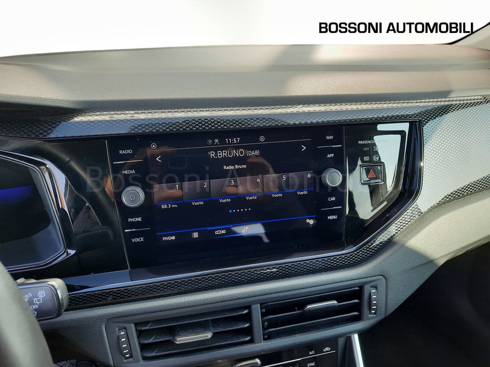 10 - Volkswagen Taigo 1.0 tsi 95cv life