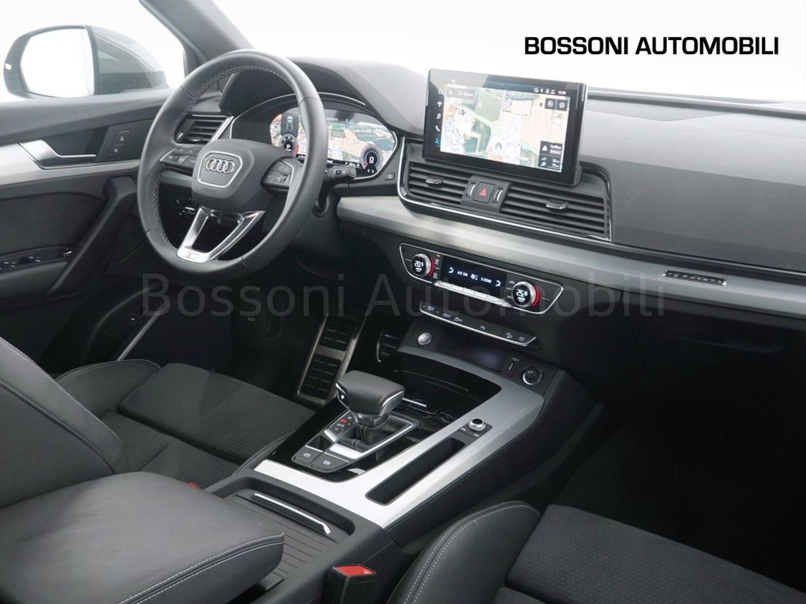 4 - Audi Q5 sportback 40 2.0 tdi mhev 12v s line quattro s tronic