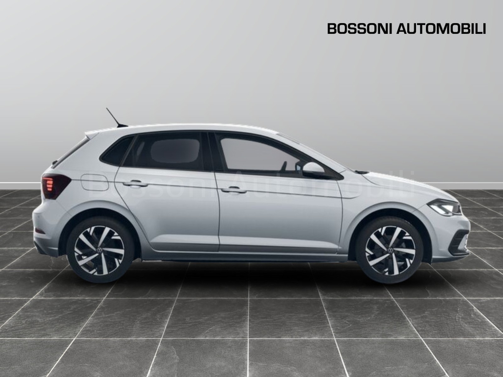 5 - Volkswagen Polo 1.0 tsi 95cv edition plus