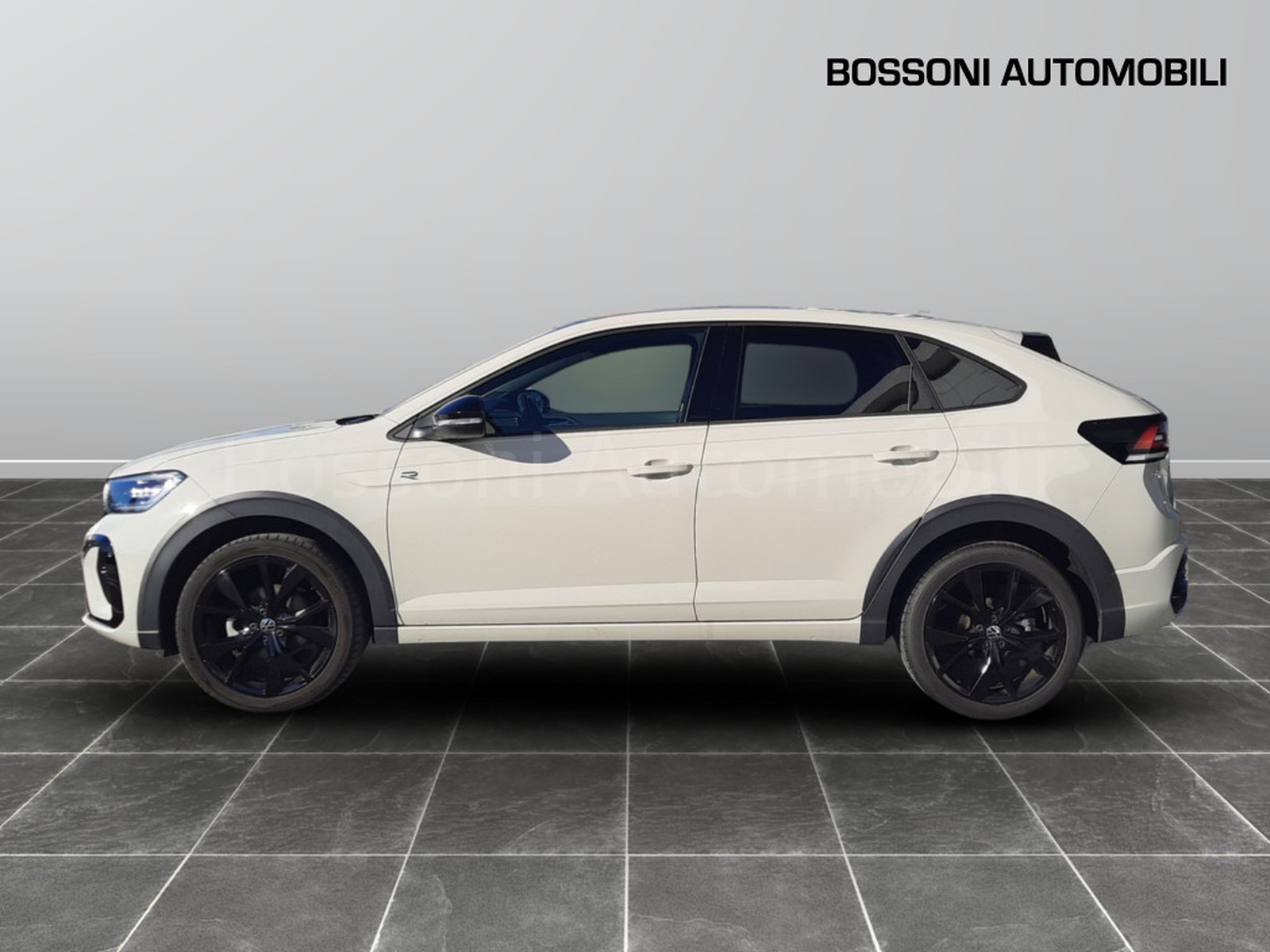 3 - Volkswagen Taigo 1.0 tsi 115cv r-line plus