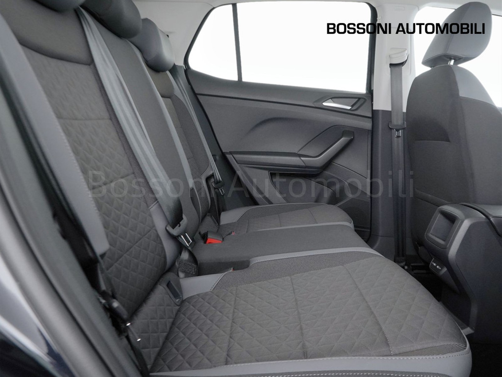 9 - Volkswagen T-Cross 1.0 tsi 110cv advanced