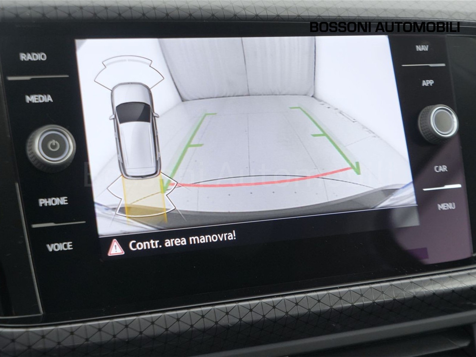 28 - Volkswagen T-Cross 1.0 tsi 110cv advanced