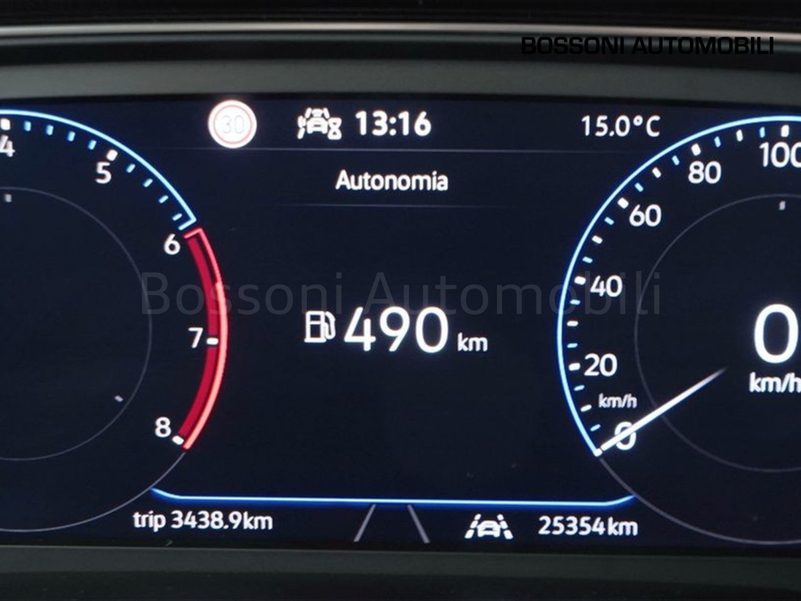 33 - Volkswagen Taigo 1.0 tsi 115cv r-line