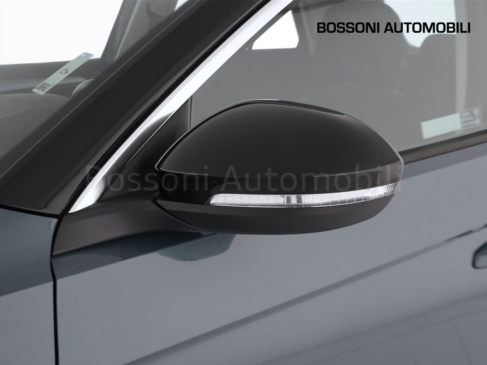 36 - Volkswagen T-Roc 1.5 tsi act life dsg