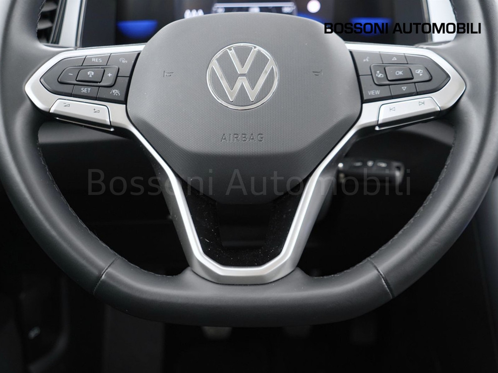 15 - Volkswagen T-Roc 2.0 tdi scr 115cv life