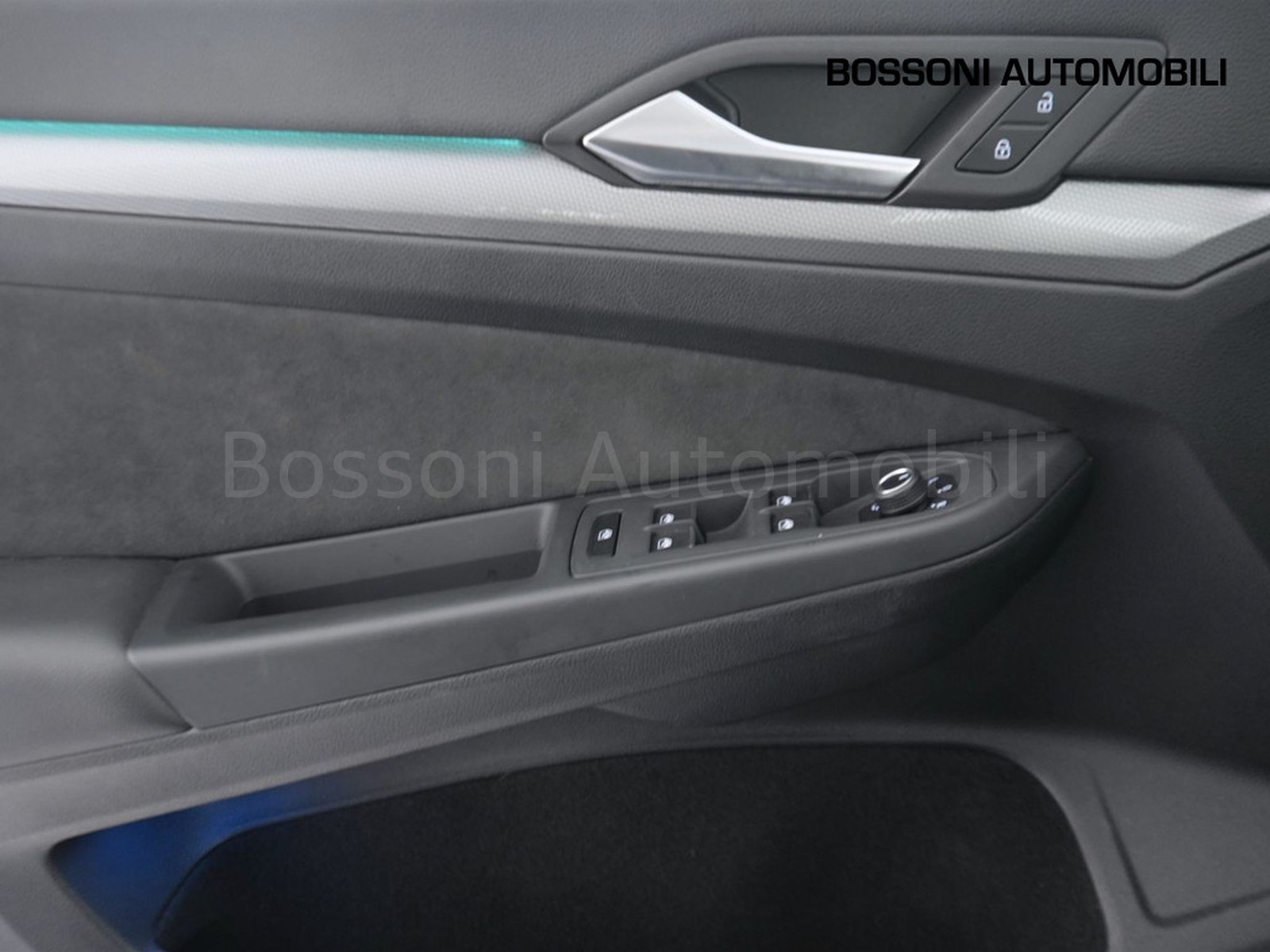 17 - Volkswagen Golf 2.0 tdi scr 150cv style dsg