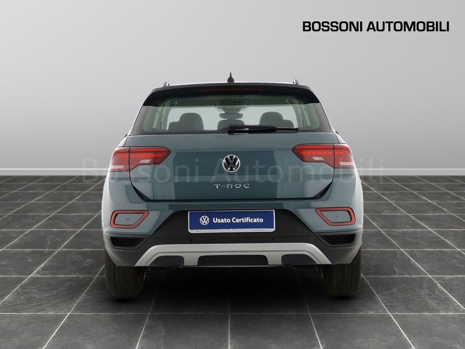 5 - Volkswagen T-Roc 1.5 tsi act life dsg