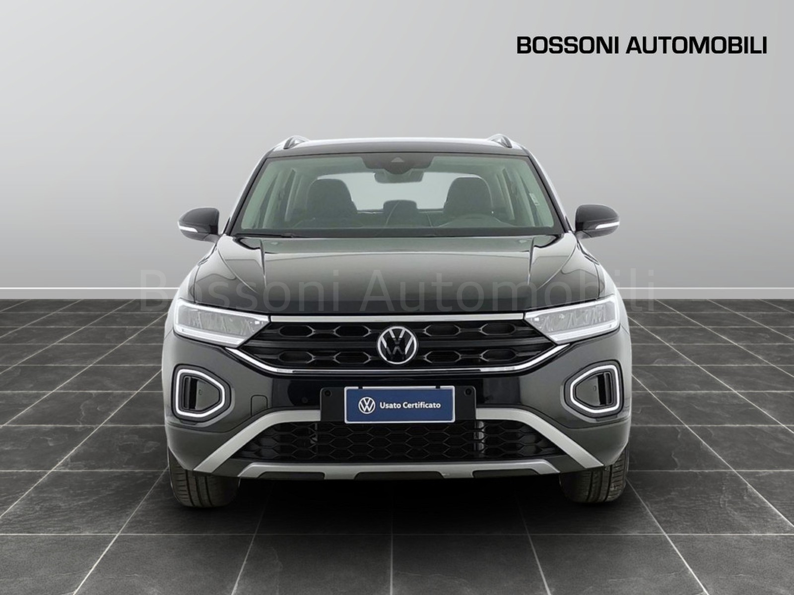 2 - Volkswagen T-Roc 2.0 tdi scr 150cv life dsg